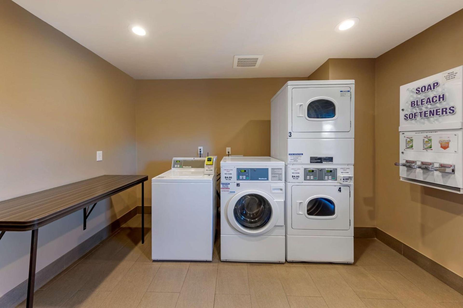 Best Western Plus Pavilions photo 32