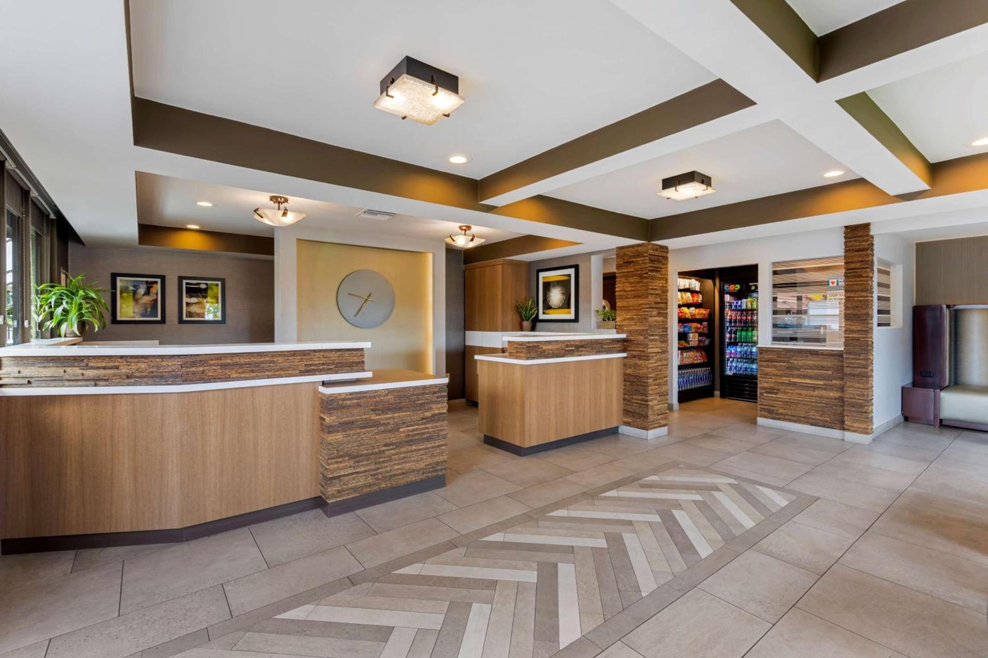 Best Western Plus Pavilions photo 2