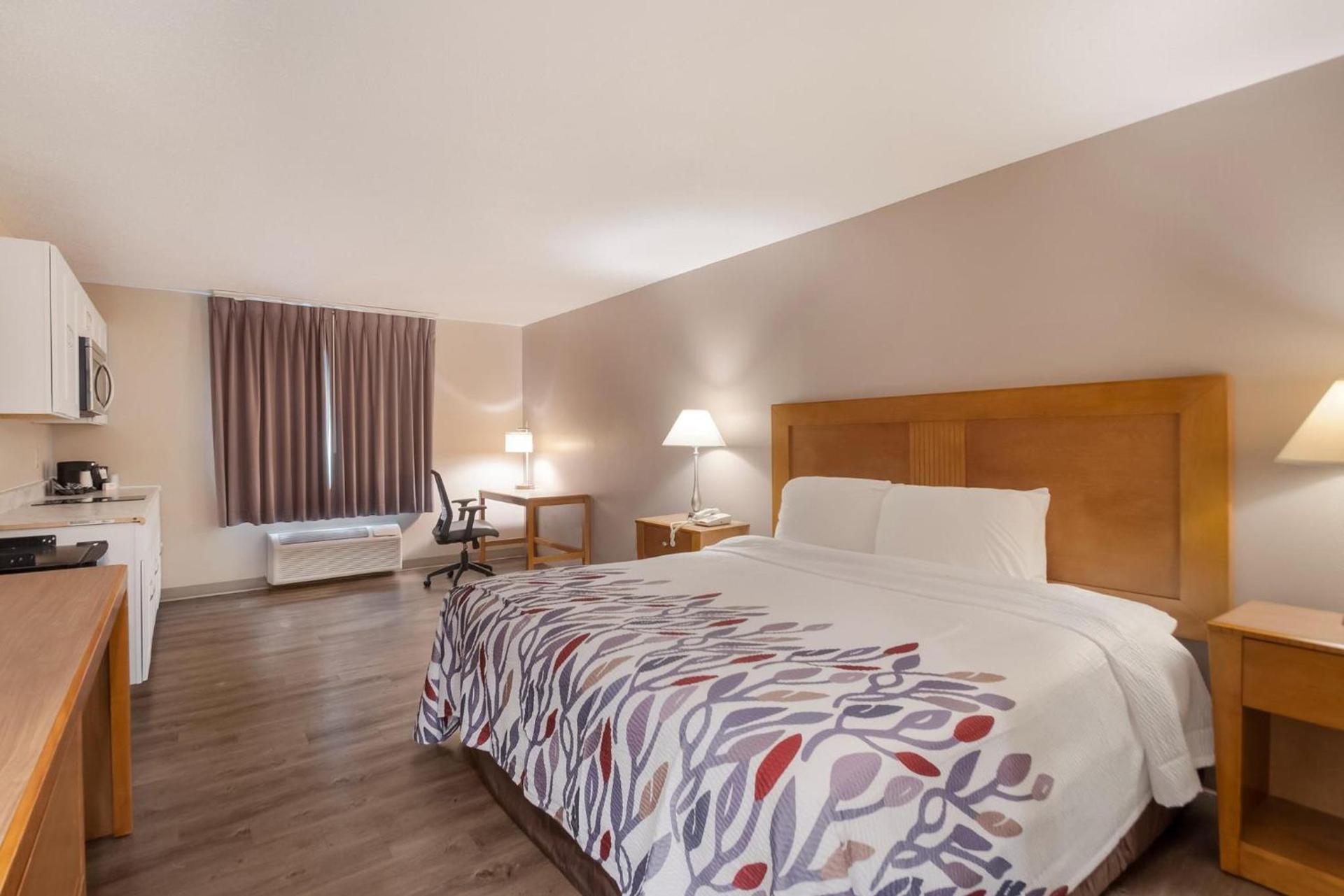 Red Roof Inn Dahlgren - Naval Base photo 44