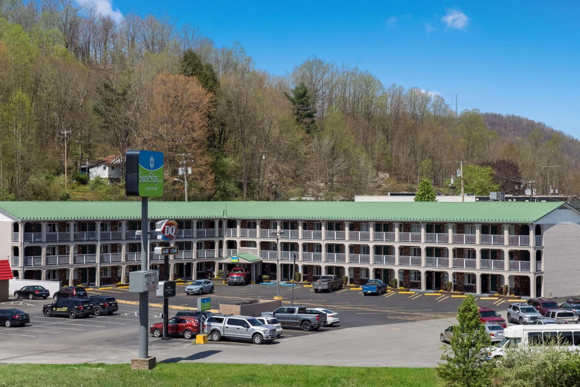 SureStay Hotel by Best Western Summersville photo 11