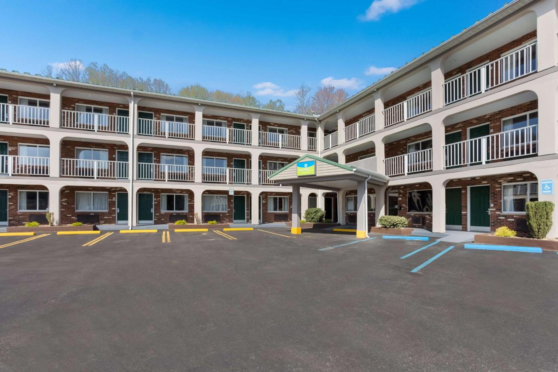 SureStay Hotel by Best Western Summersville photo 25