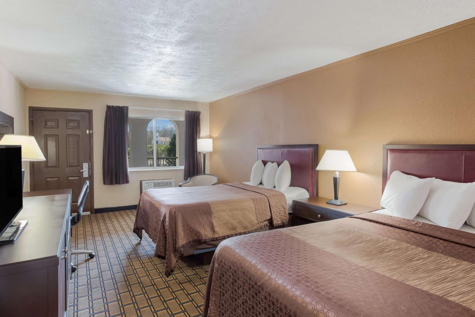 SureStay Hotel by Best Western Summersville photo 15