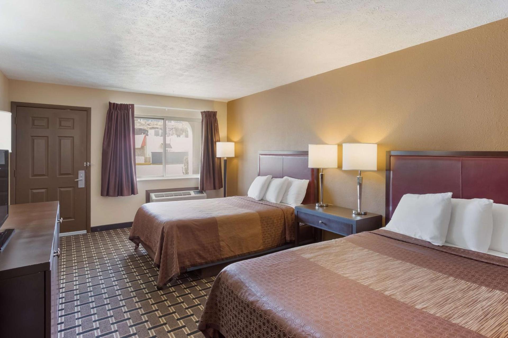 SureStay Hotel by Best Western Summersville photo 23