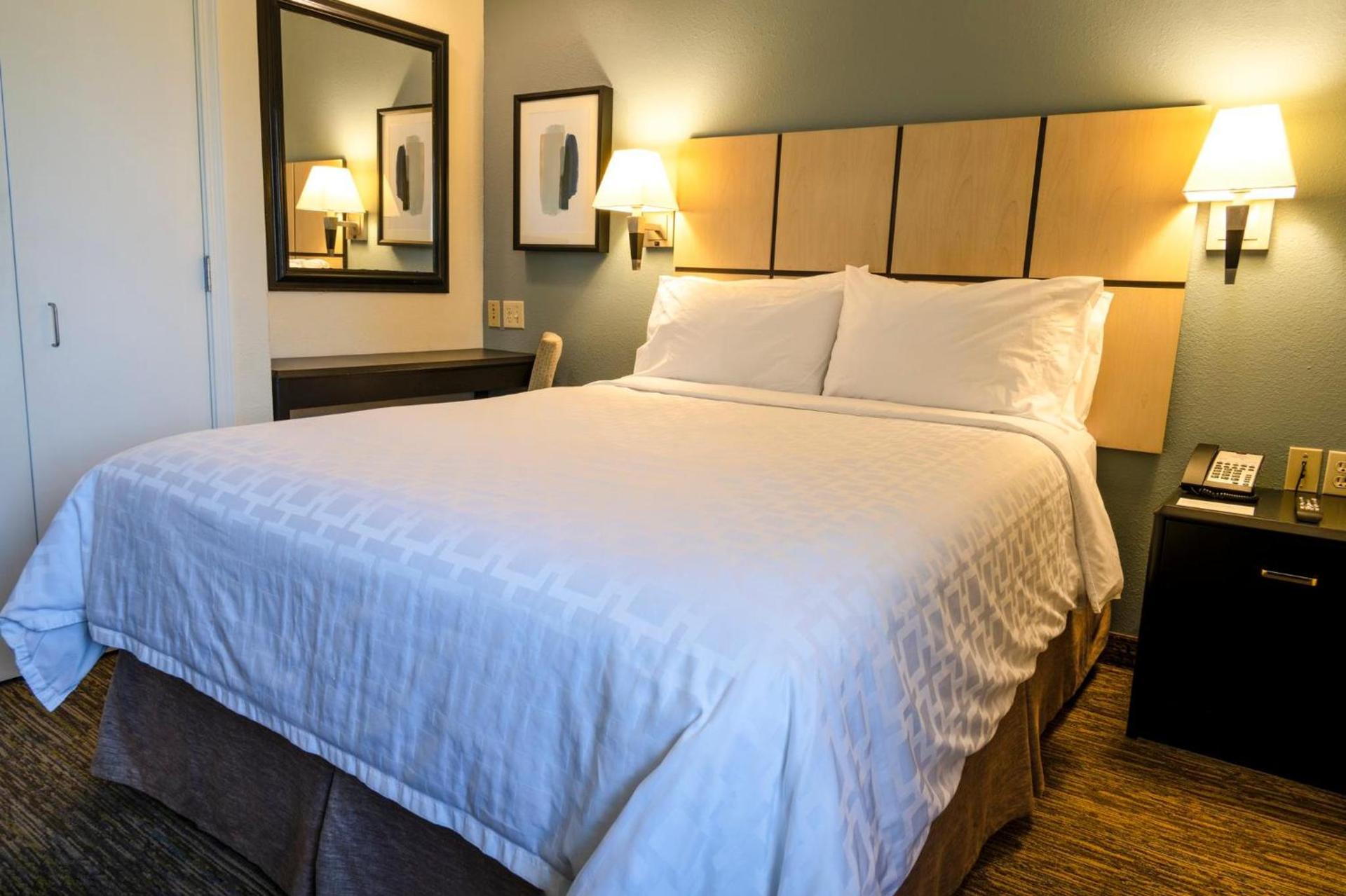 Candlewood Suites East Lansing by IHG photo 19