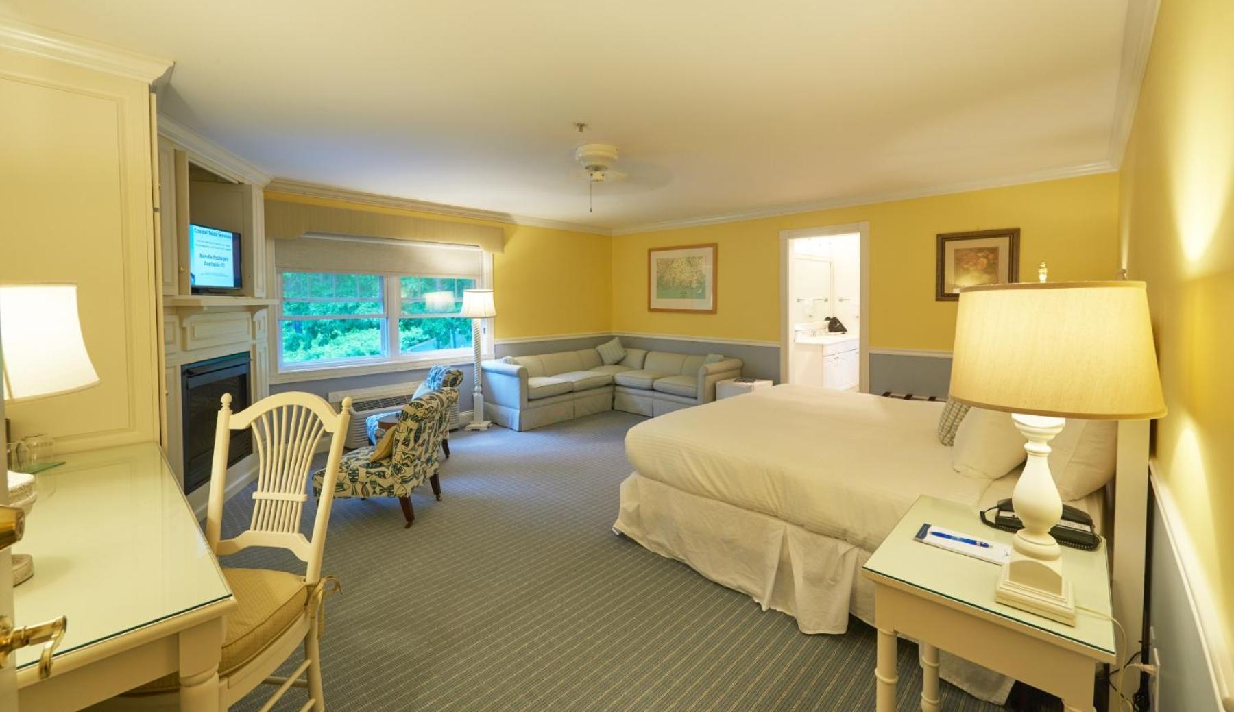 The Inn at Ocean's Edge photo 44