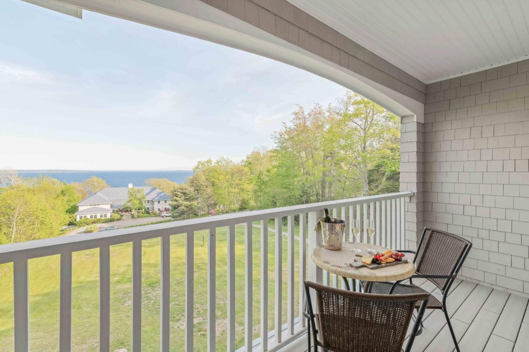 The Inn at Ocean's Edge photo 40