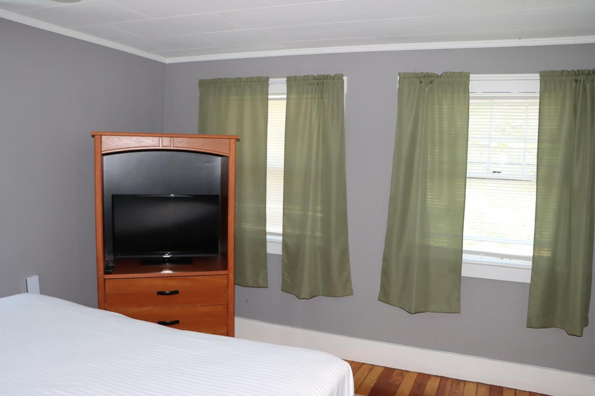 Sea View Motel photo 43