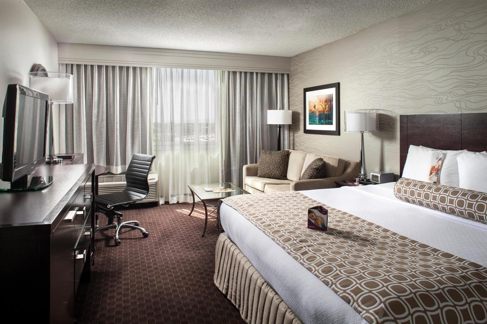 Crowne Plaza Phoenix Airport - PHX by IHG photo 23