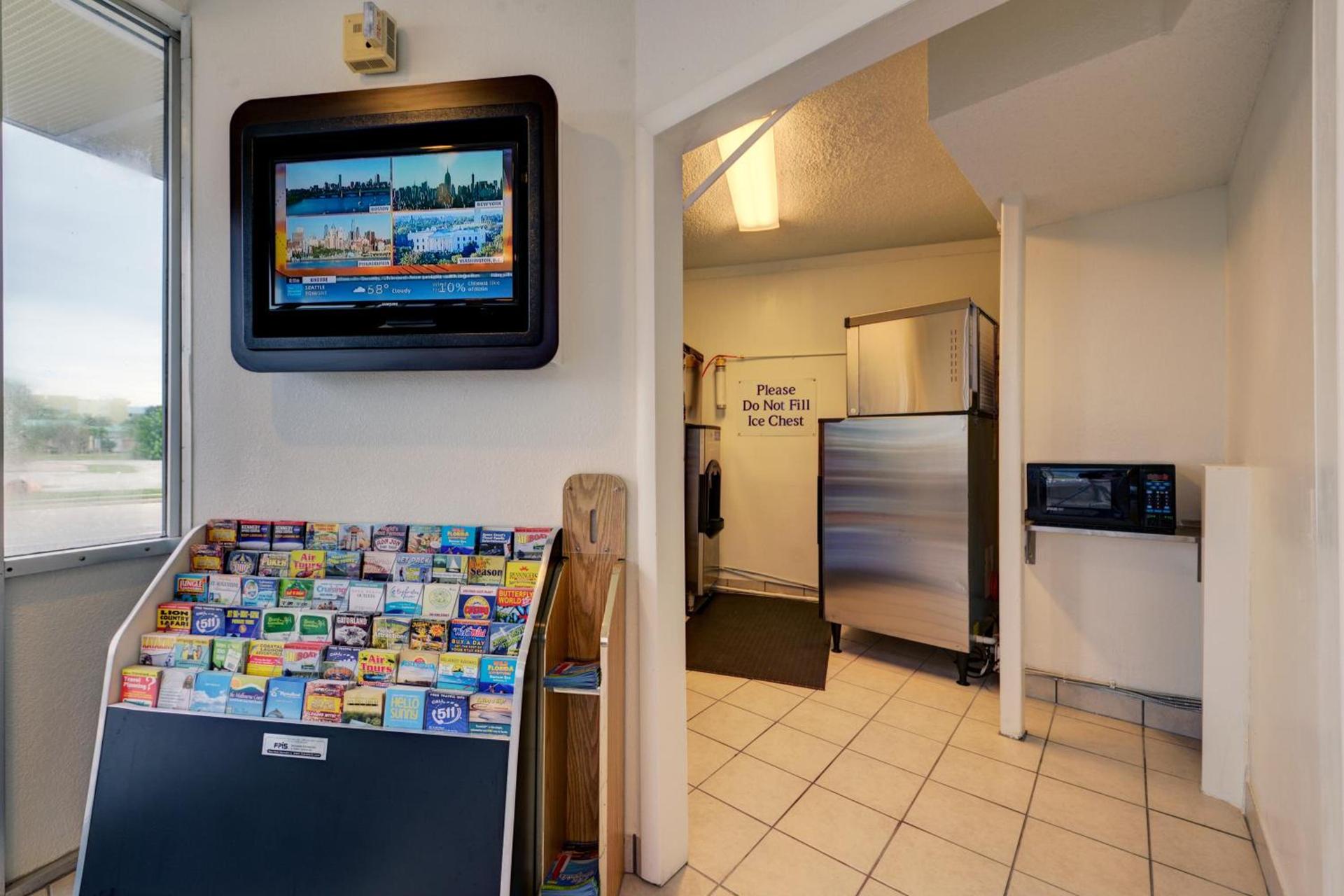 Motel 6-Cocoa Beach, FL photo 69