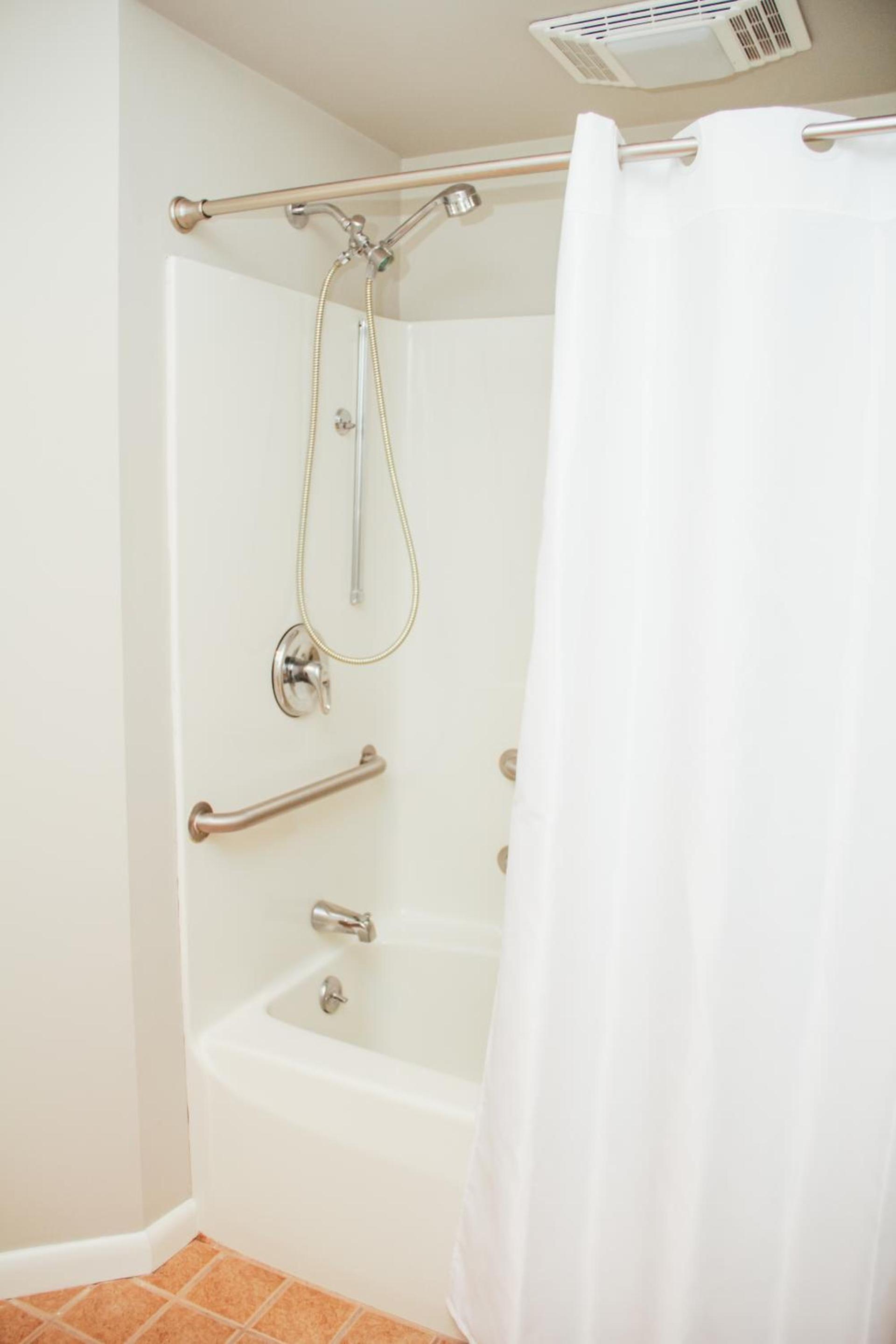 Country Squire Inn and Suites photo 16