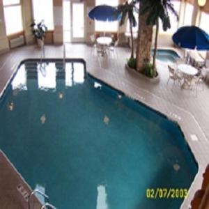 Ameristay Inn & Suites photo 2
