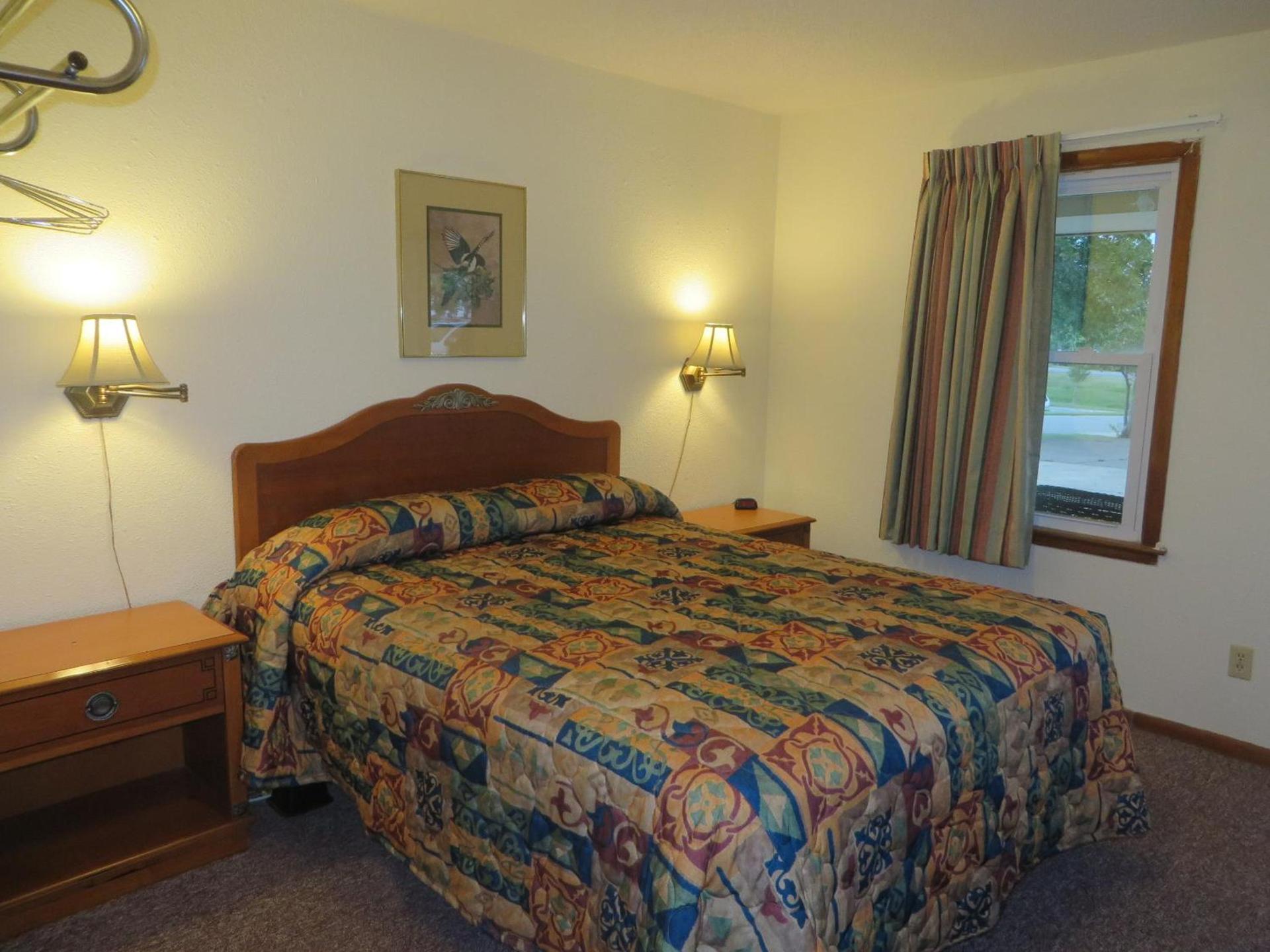 Best Budget Inn photo 19