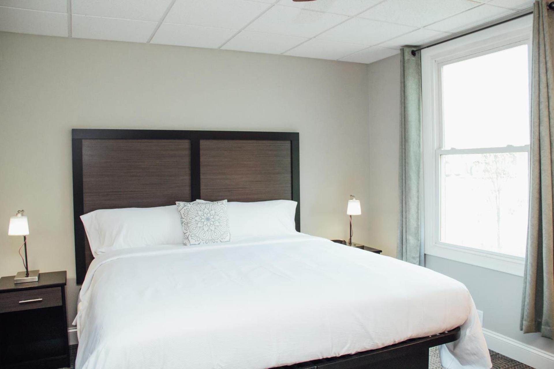 Country Squire Inn and Suites photo 24