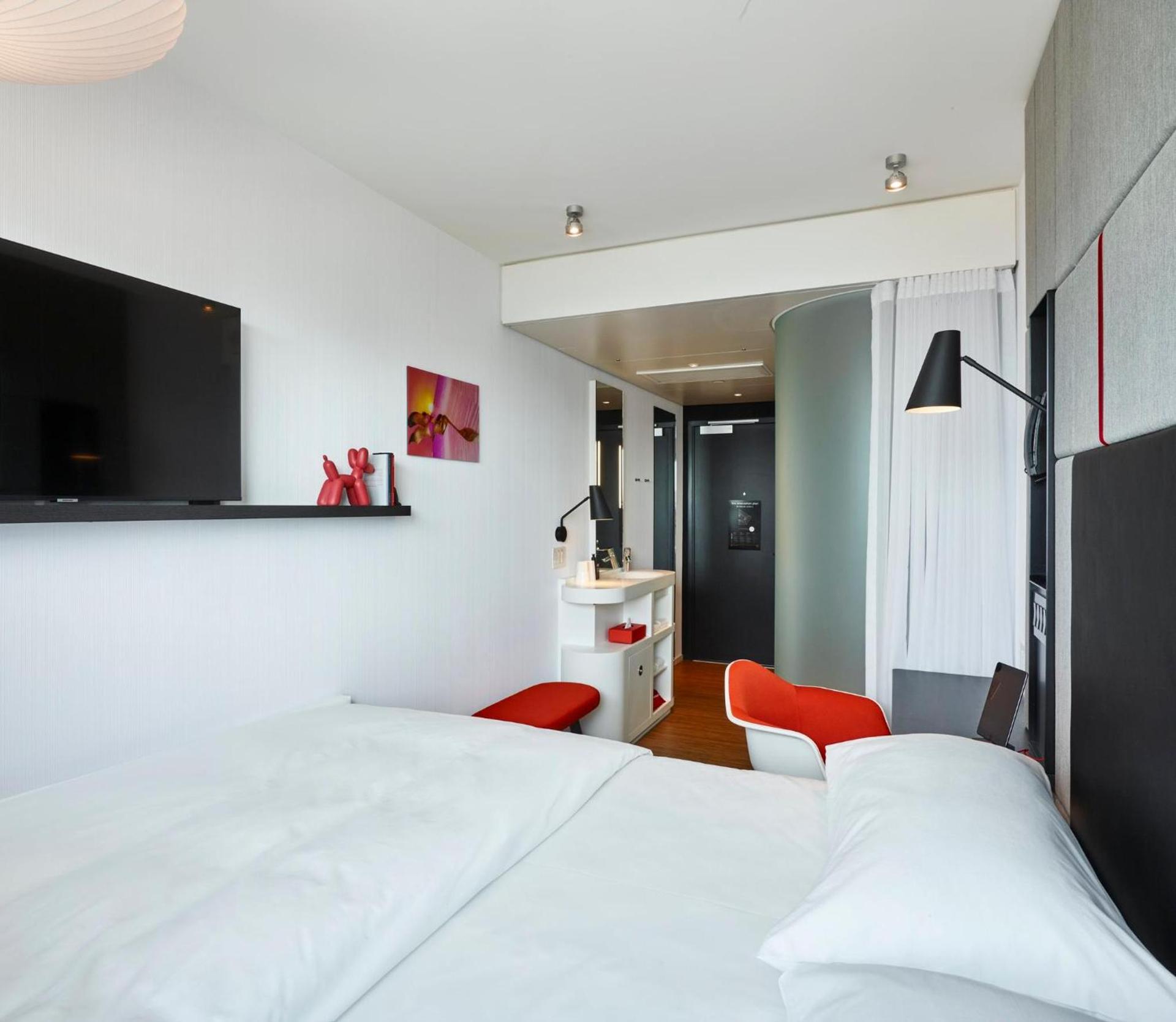citizenM Seattle Pioneer Square photo 3