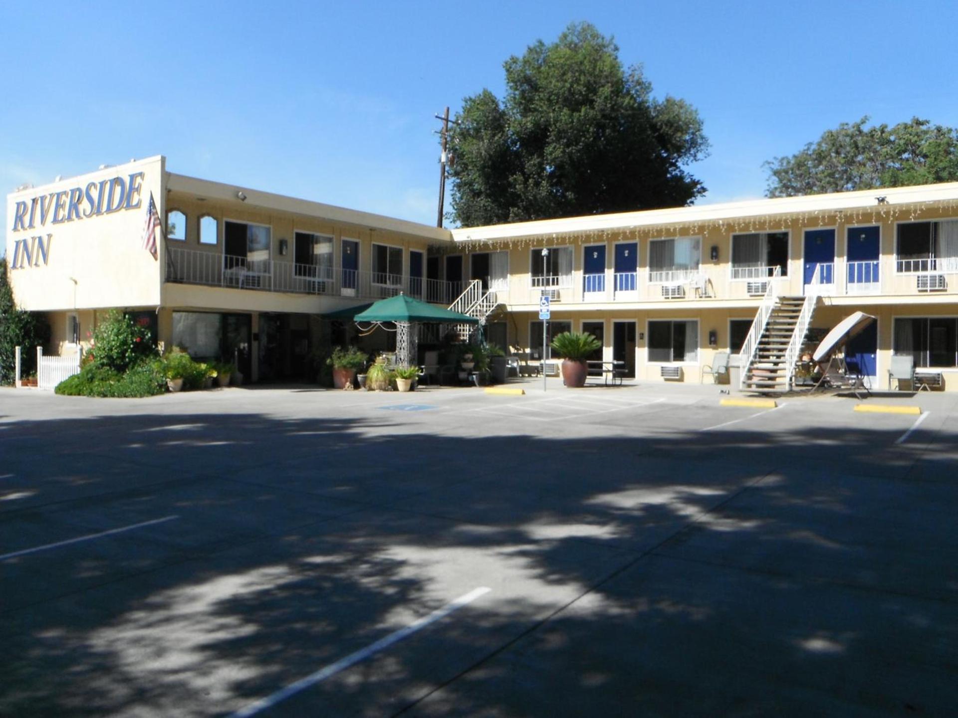 Colusa Riverside Inn photo 1