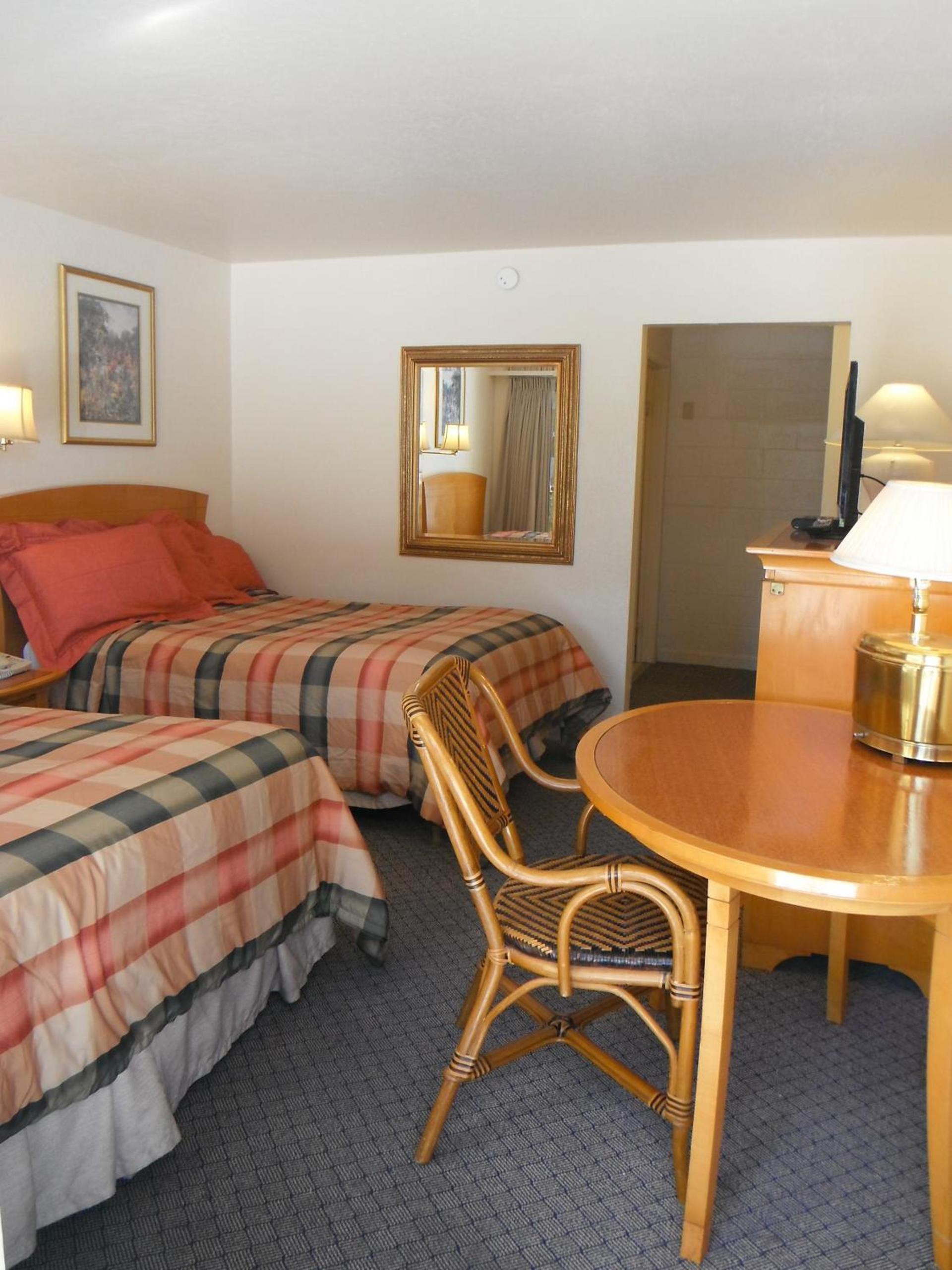 Colusa Riverside Inn photo 4