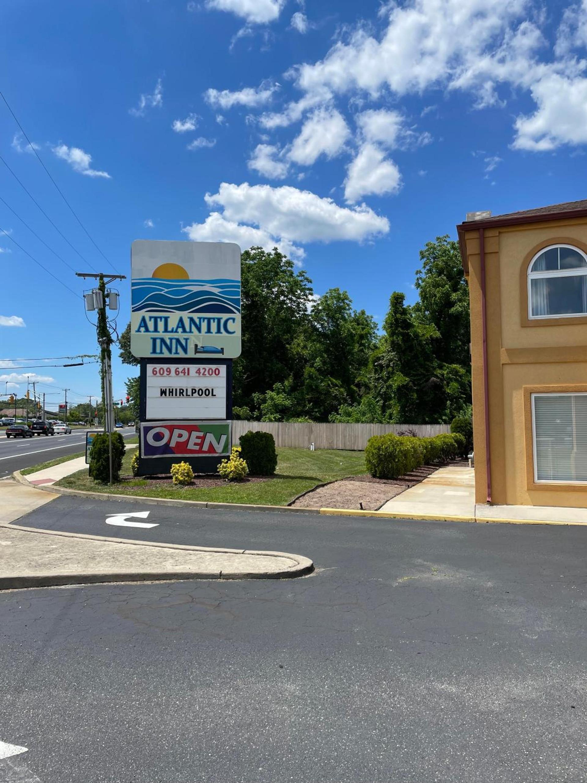 Atlantic Inn photo 38