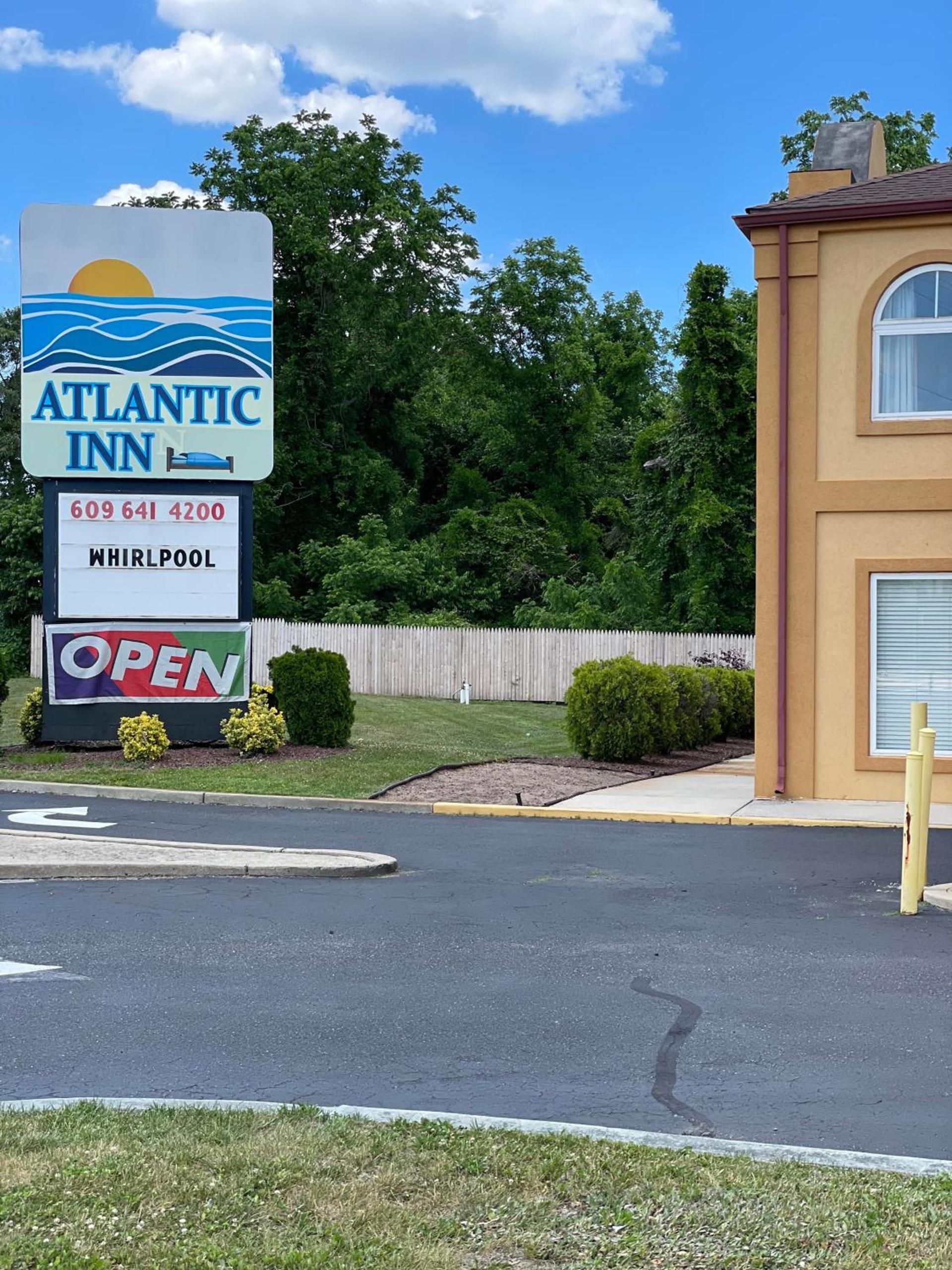Atlantic Inn photo 37