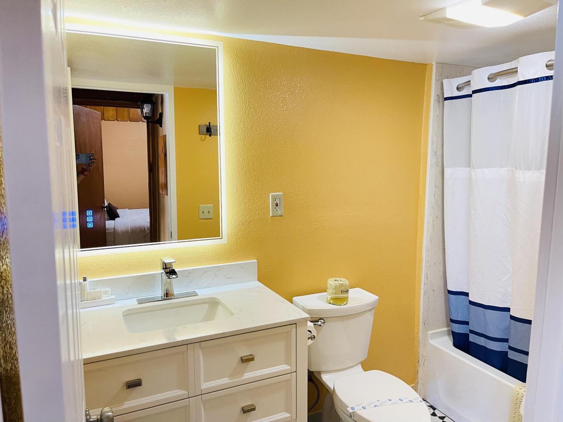 Apple Inn Motel photo 32