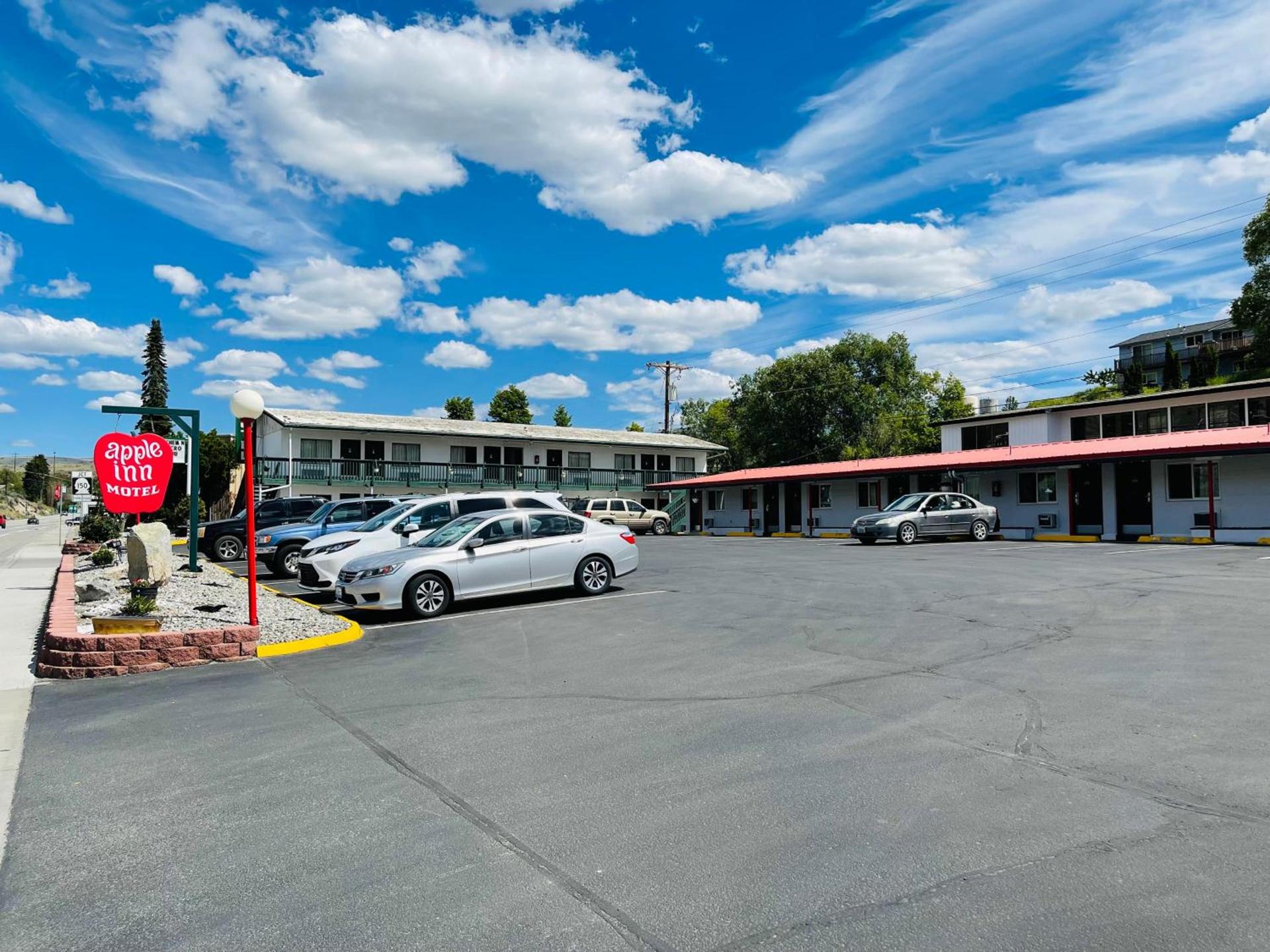 Apple Inn Motel photo 55