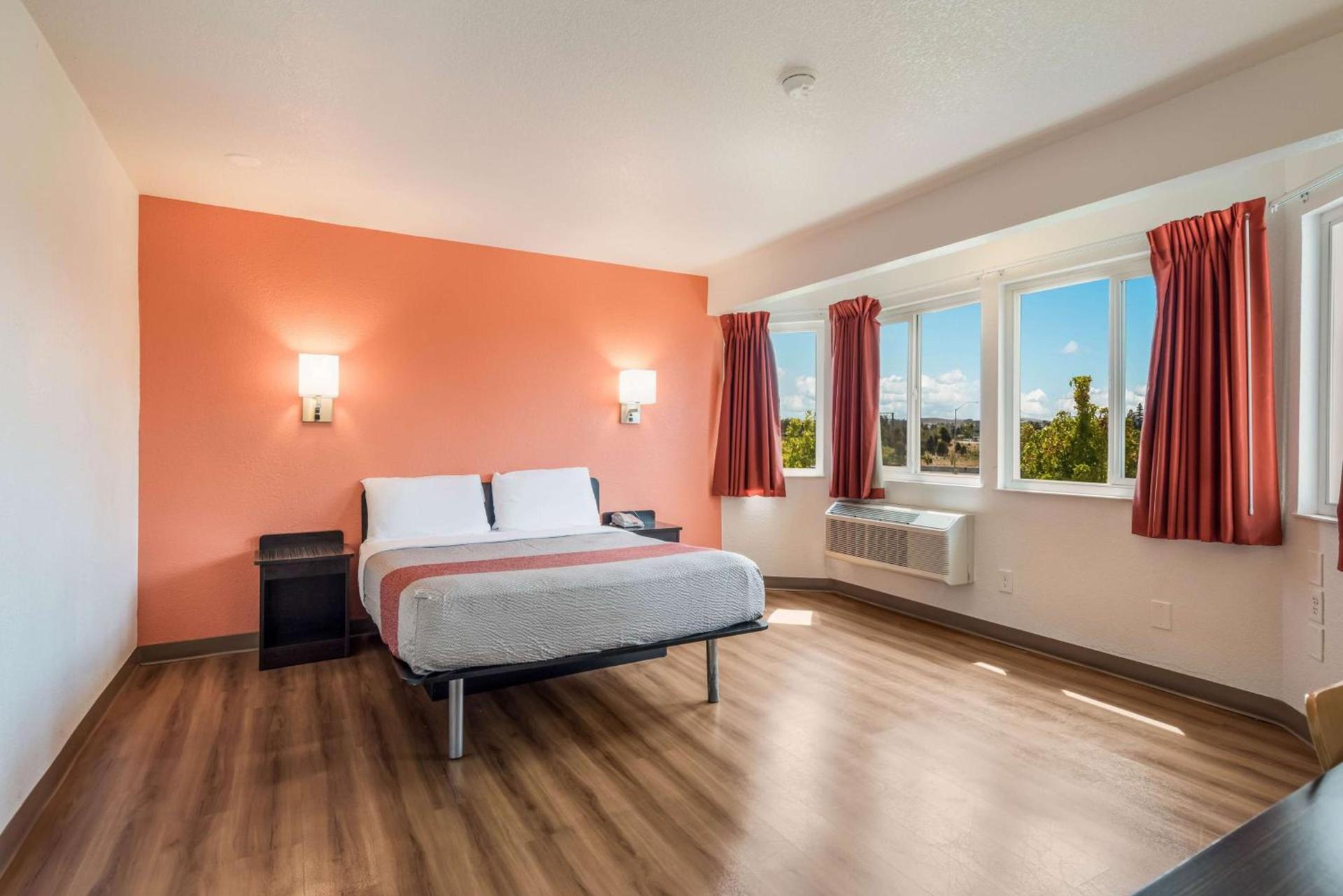 Motel 6-Rohnert Park, CA photo 4