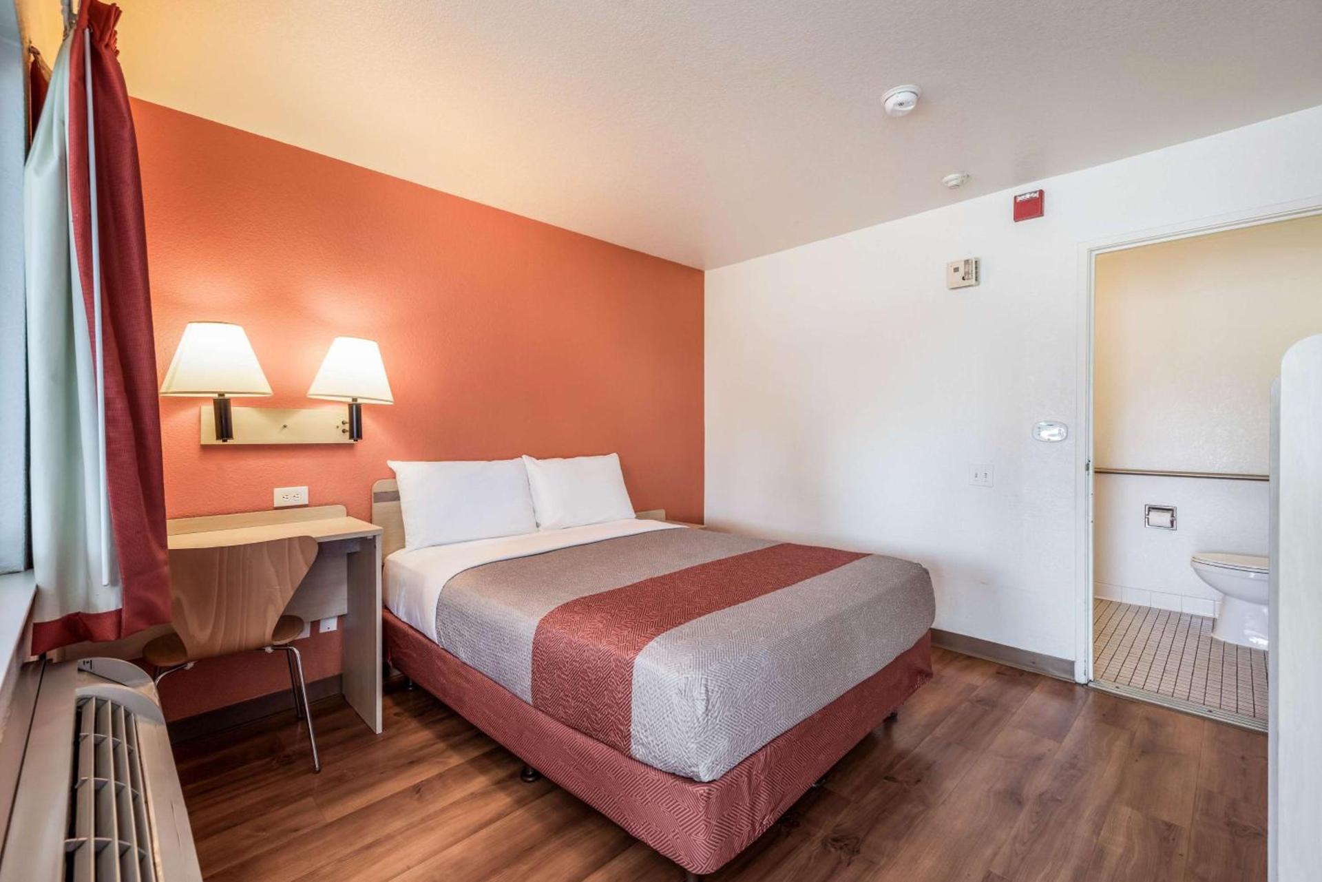 Motel 6-Rohnert Park, CA photo 14