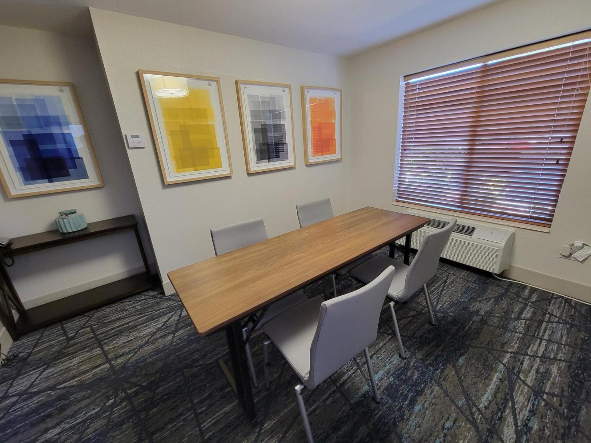Holiday Inn Express Hotel & Suites - The Villages by IHG photo 42