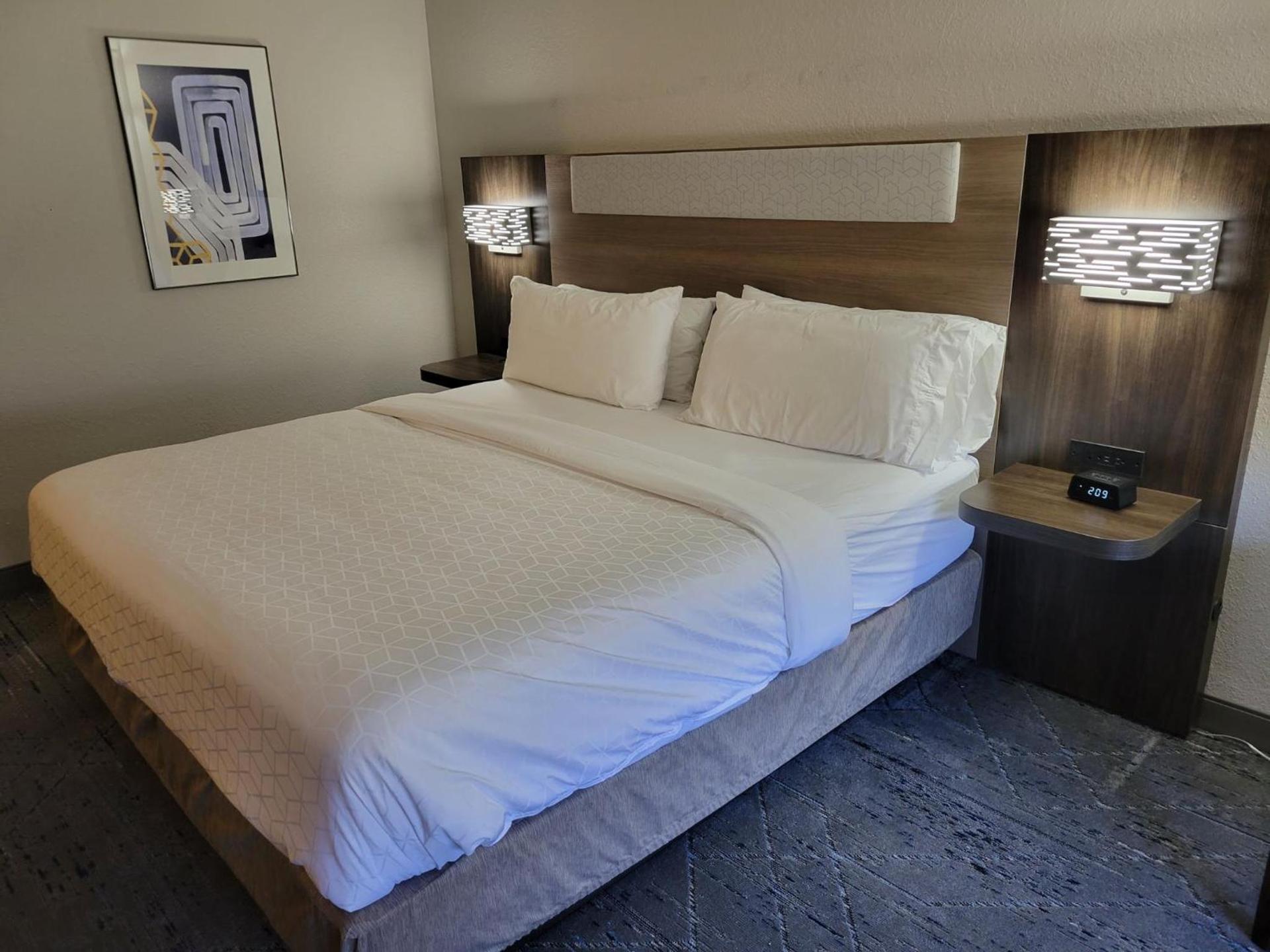 Holiday Inn Express Hotel & Suites - The Villages by IHG photo 43