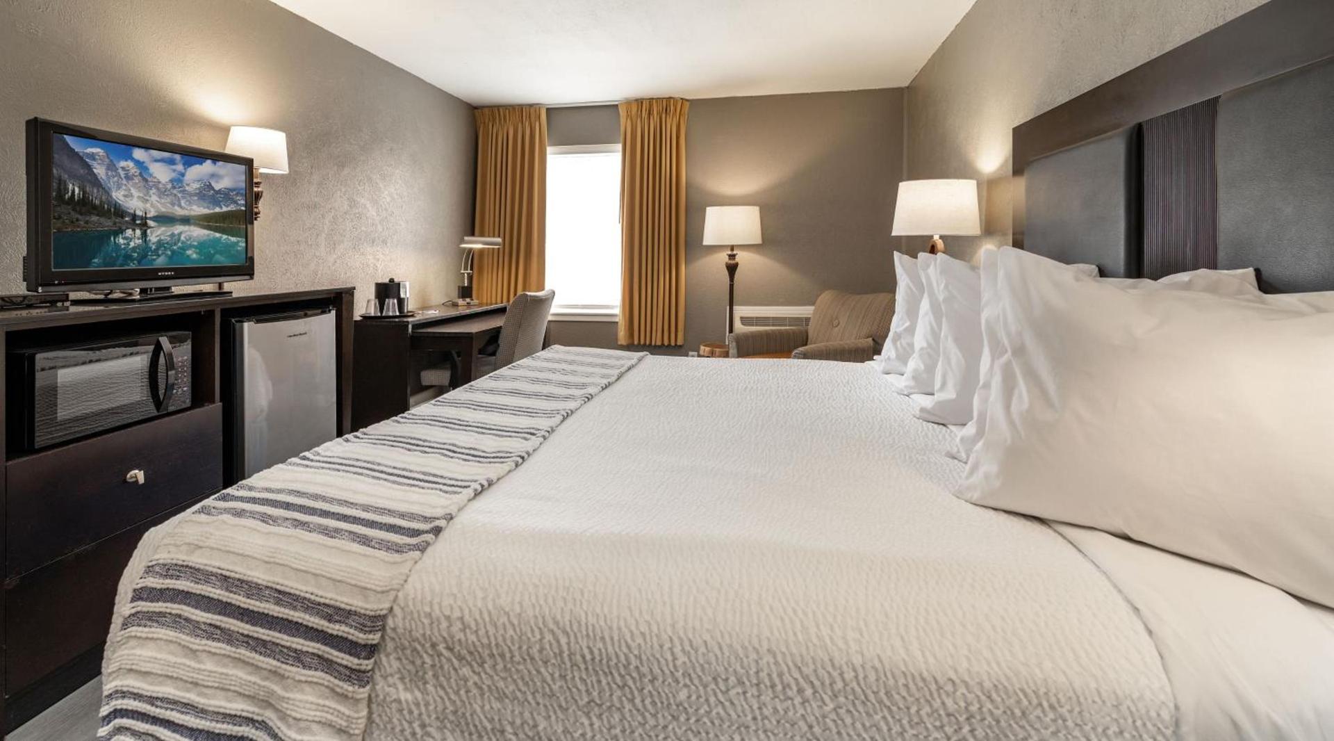 THE BRANSINN Entertainment District photo 52