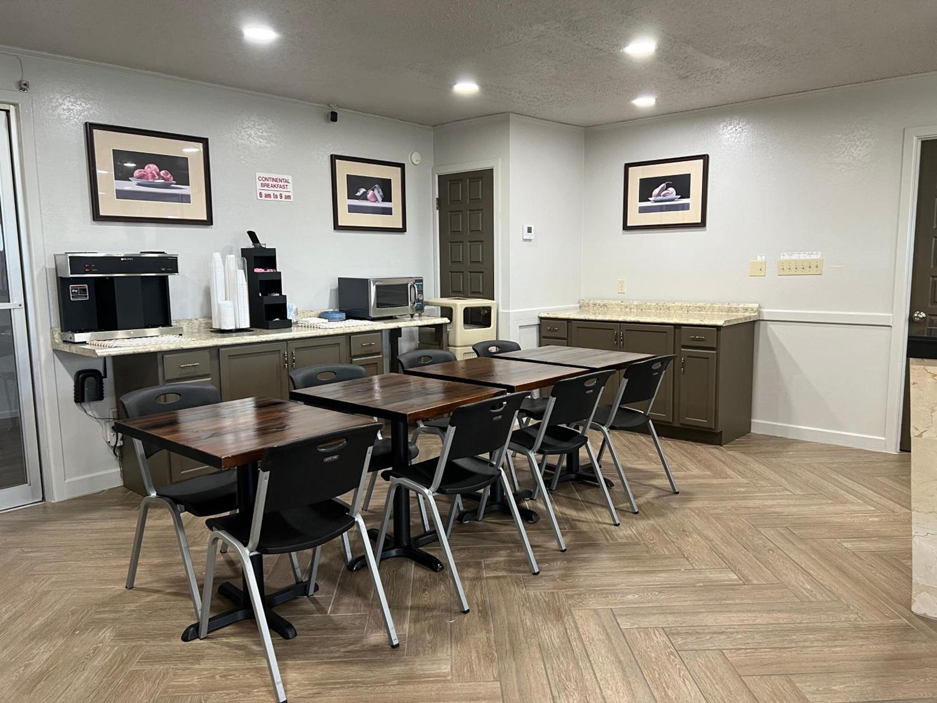Motel 6 New Boston, TX photo 4