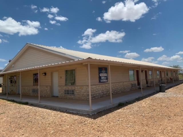 Cotulla Executive Inn photo 18