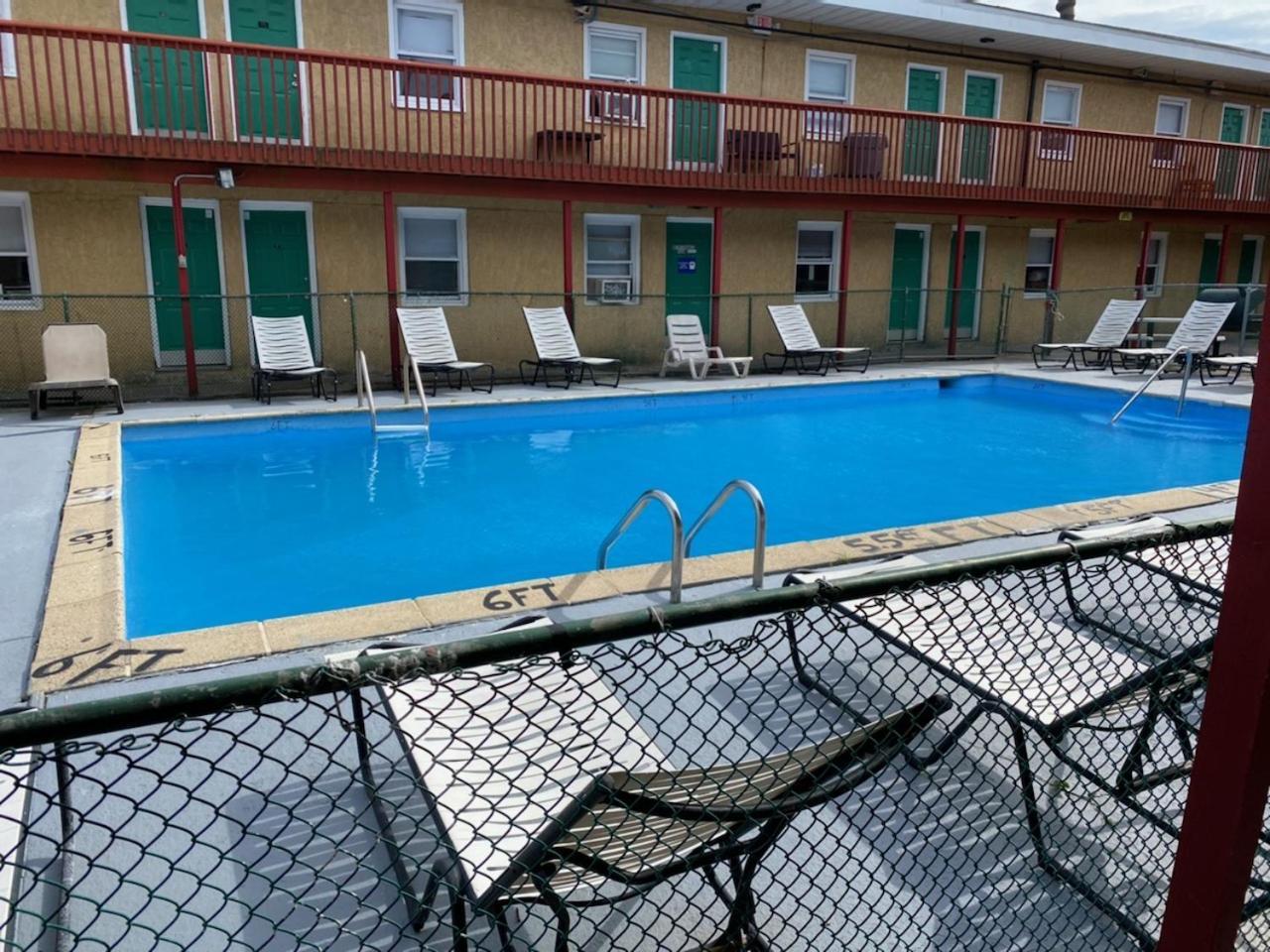 Offshore Motel photo 11