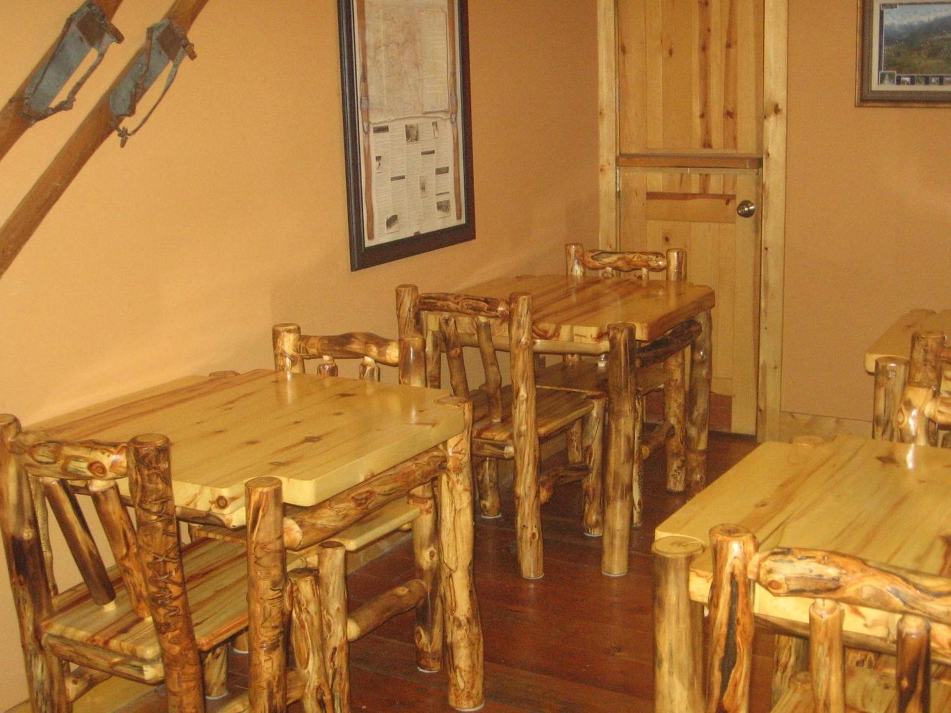 New Summit Inn photo 11