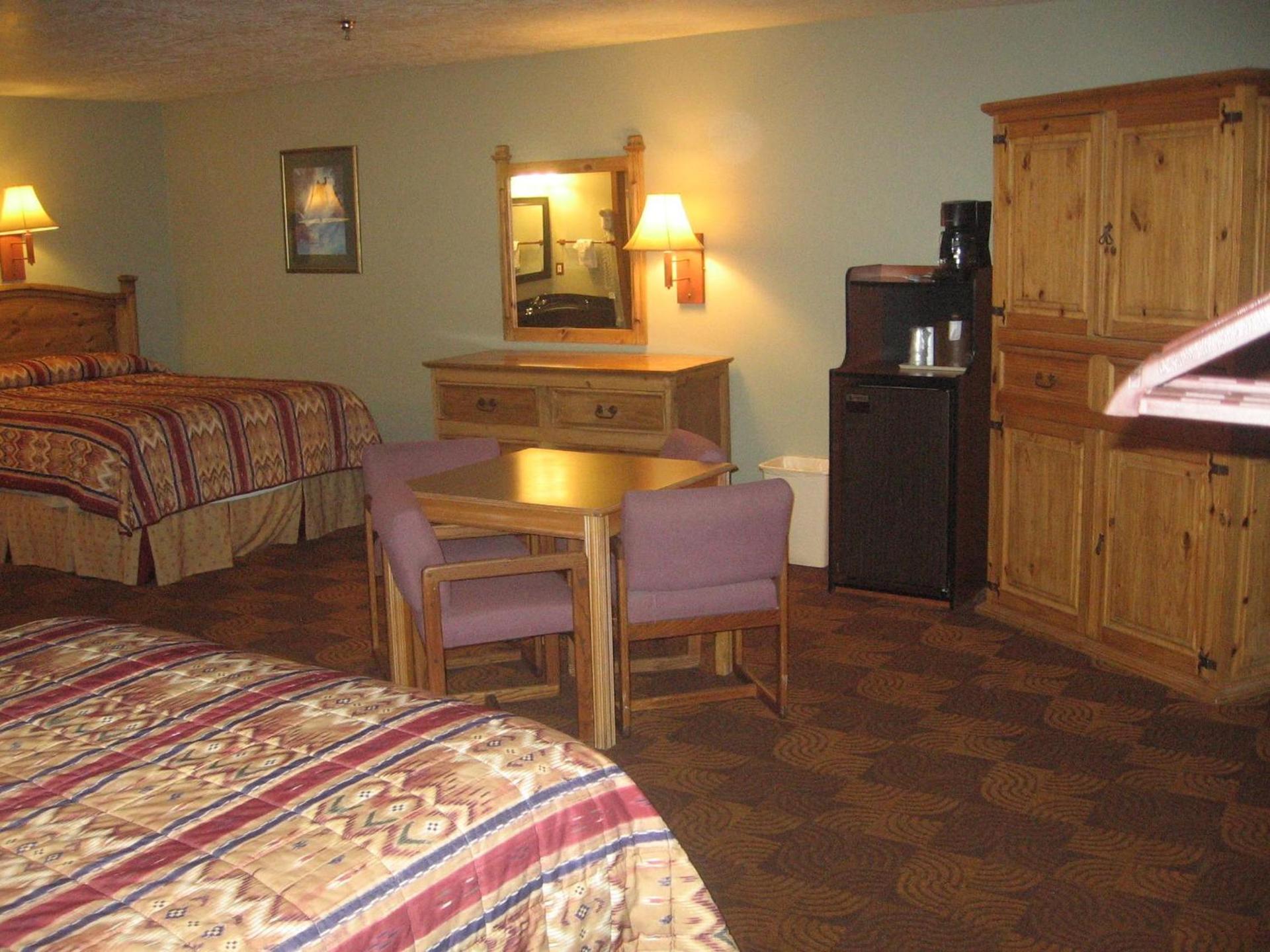 New Summit Inn photo 26