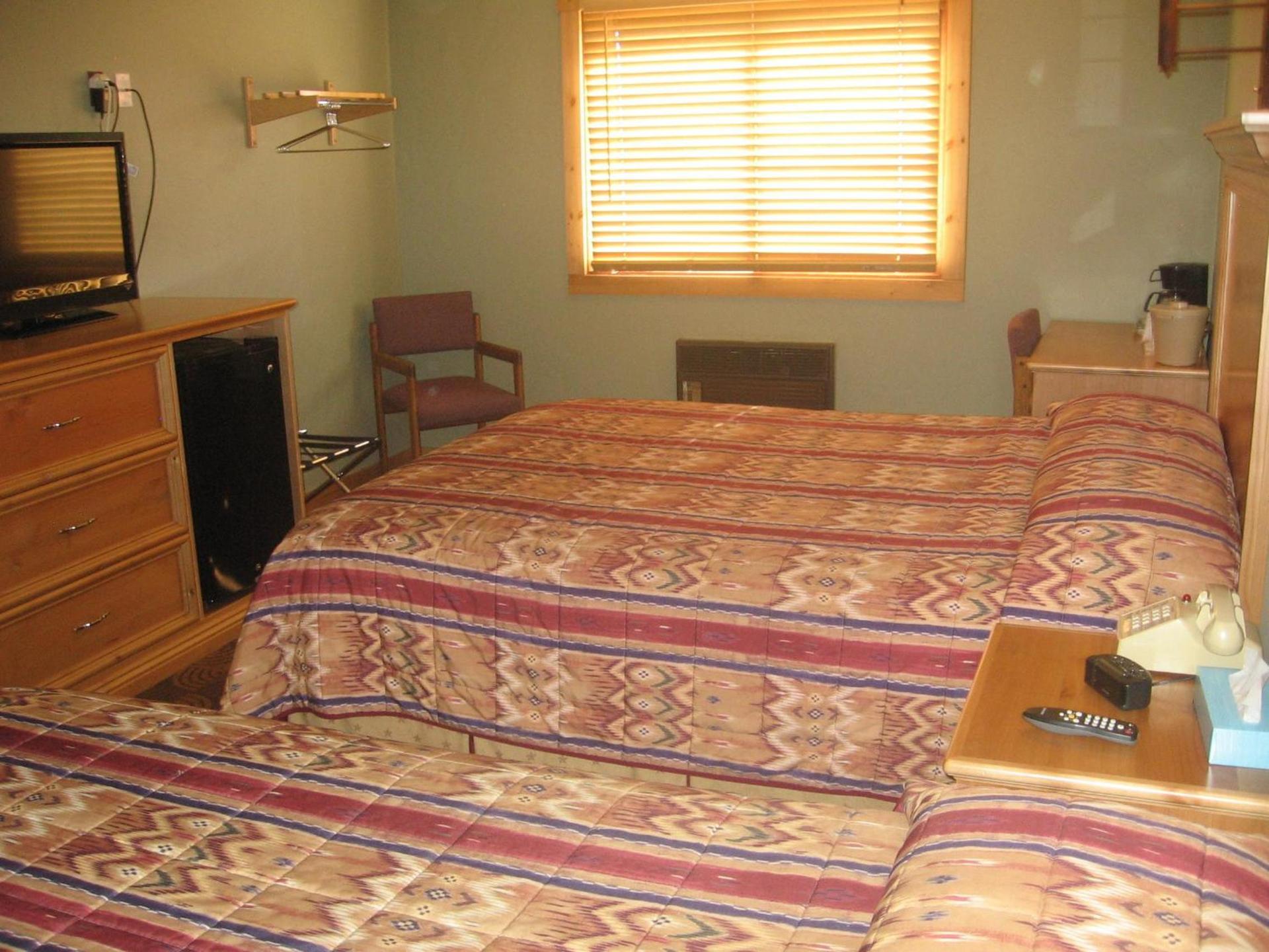 New Summit Inn photo 27