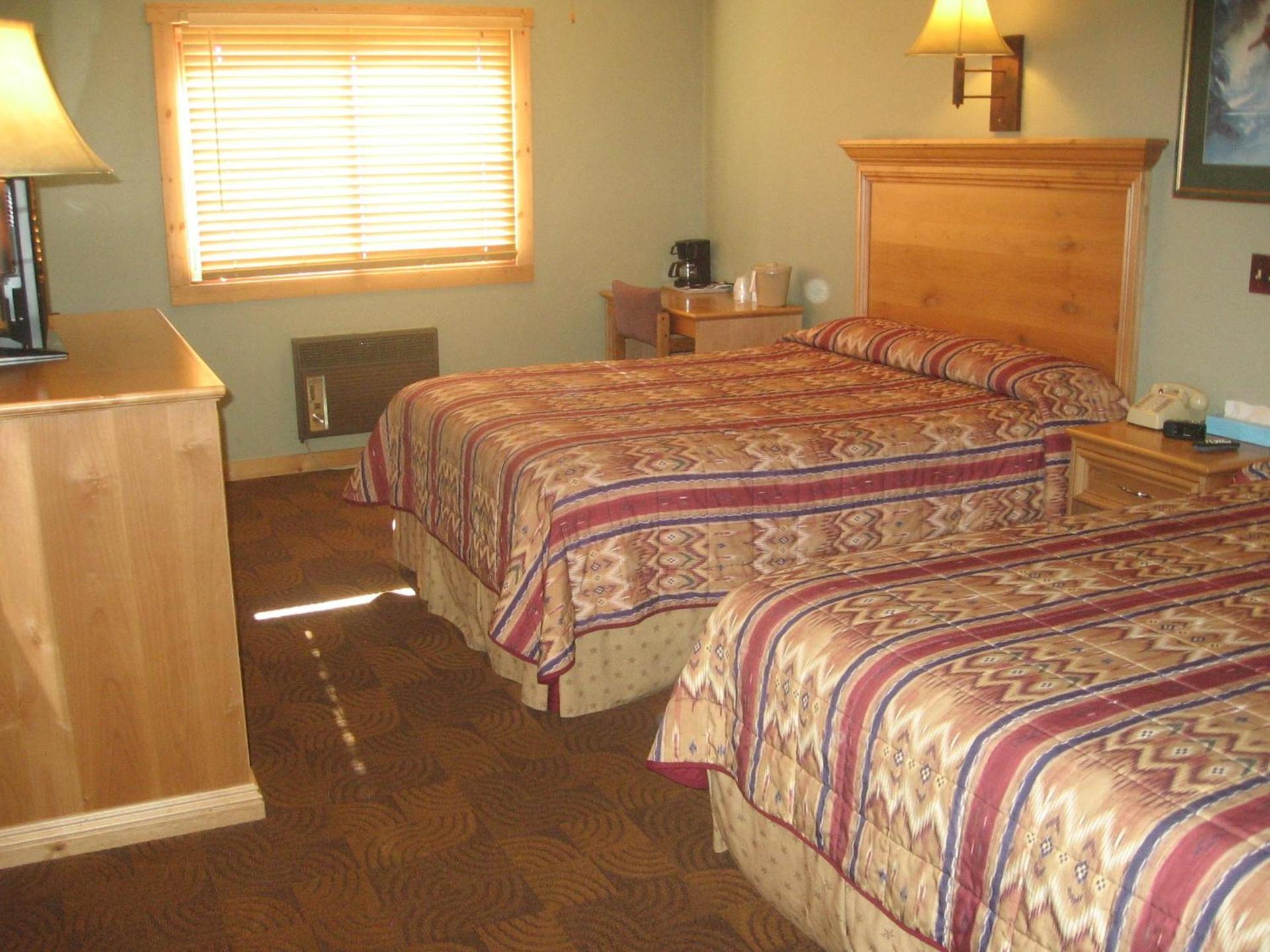 New Summit Inn photo 15