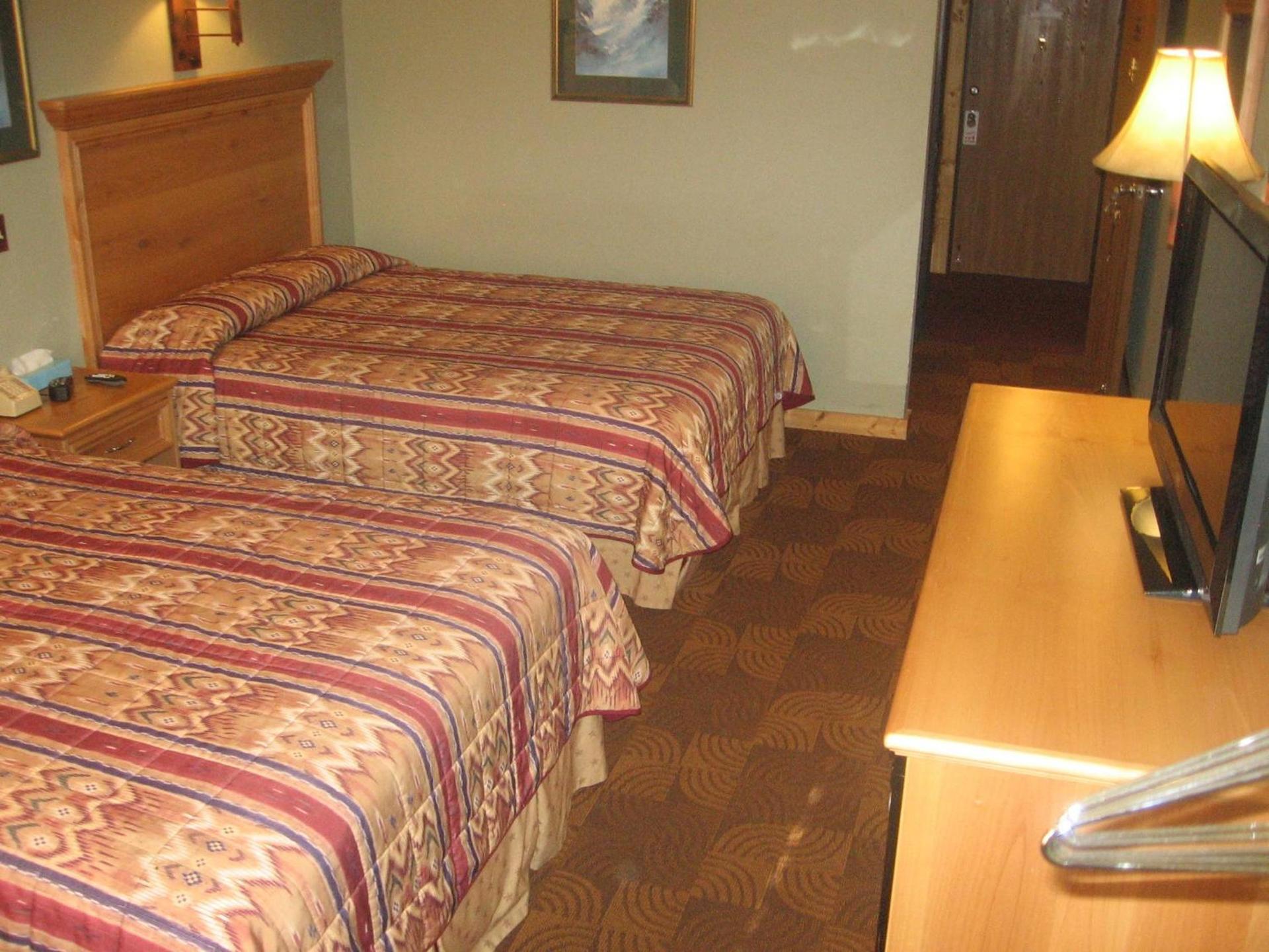New Summit Inn photo 14