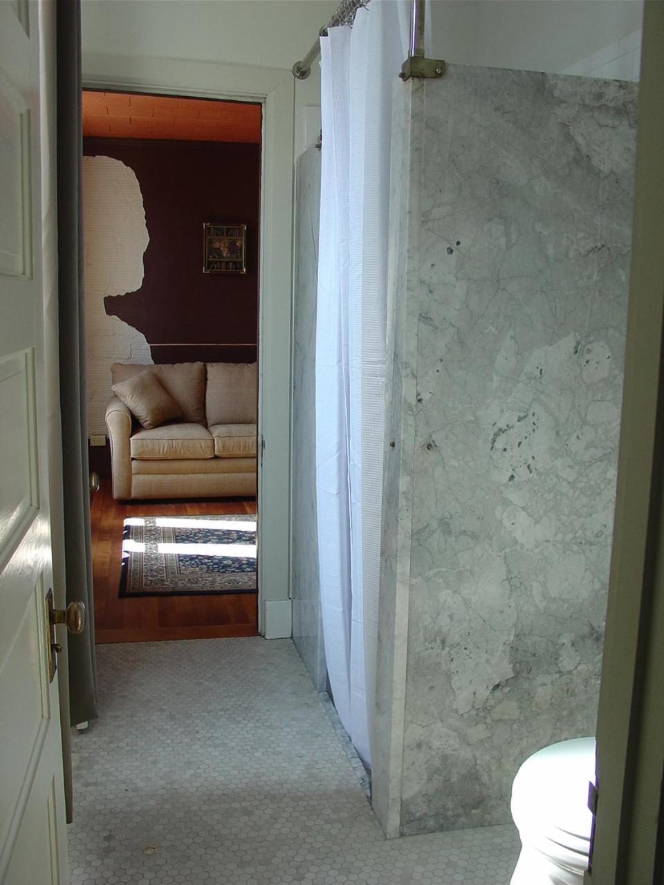 The Peak at Centralia Square - Self Check-In Hotel photo 37