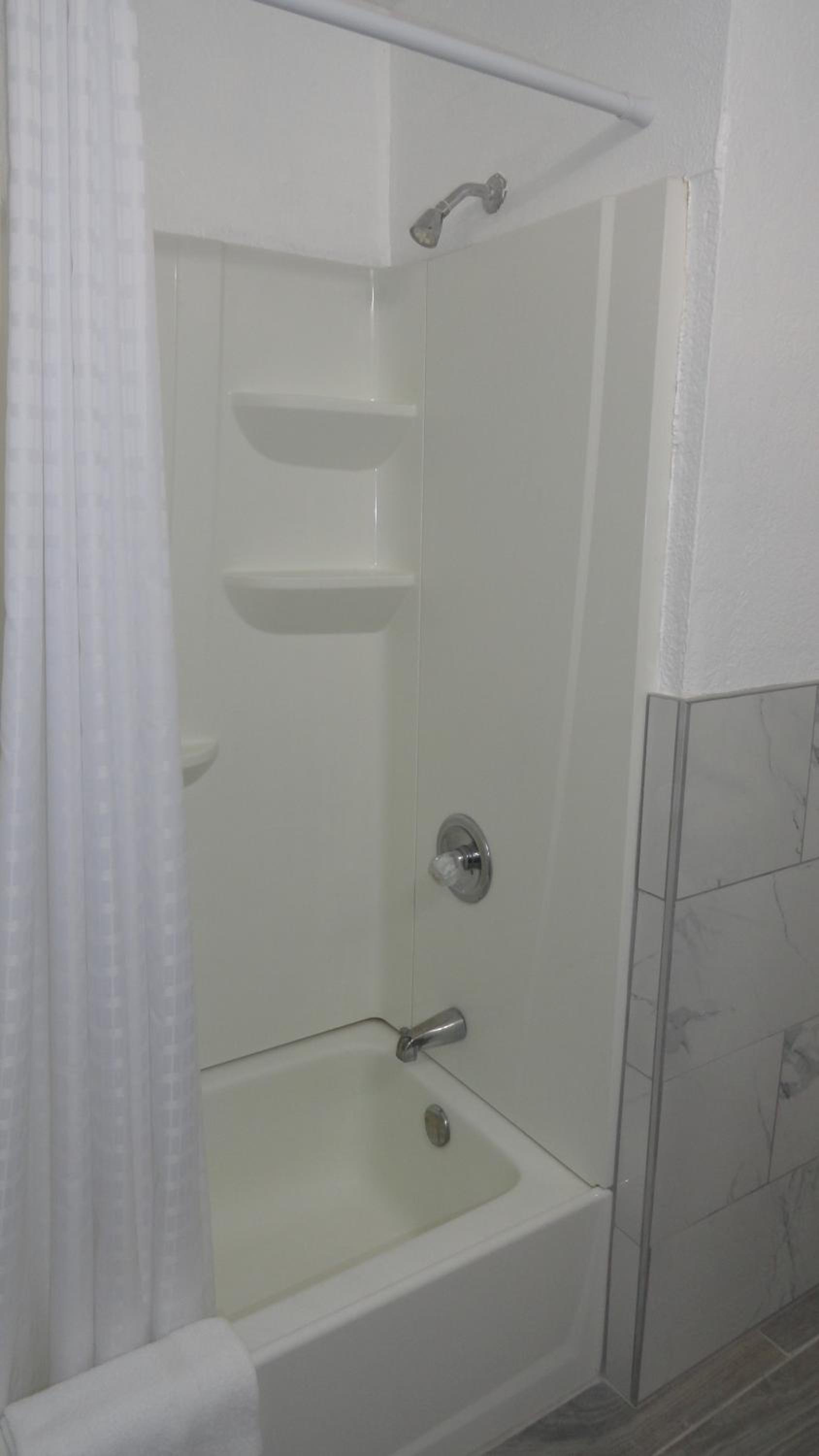 ECONOMY INN photo 13