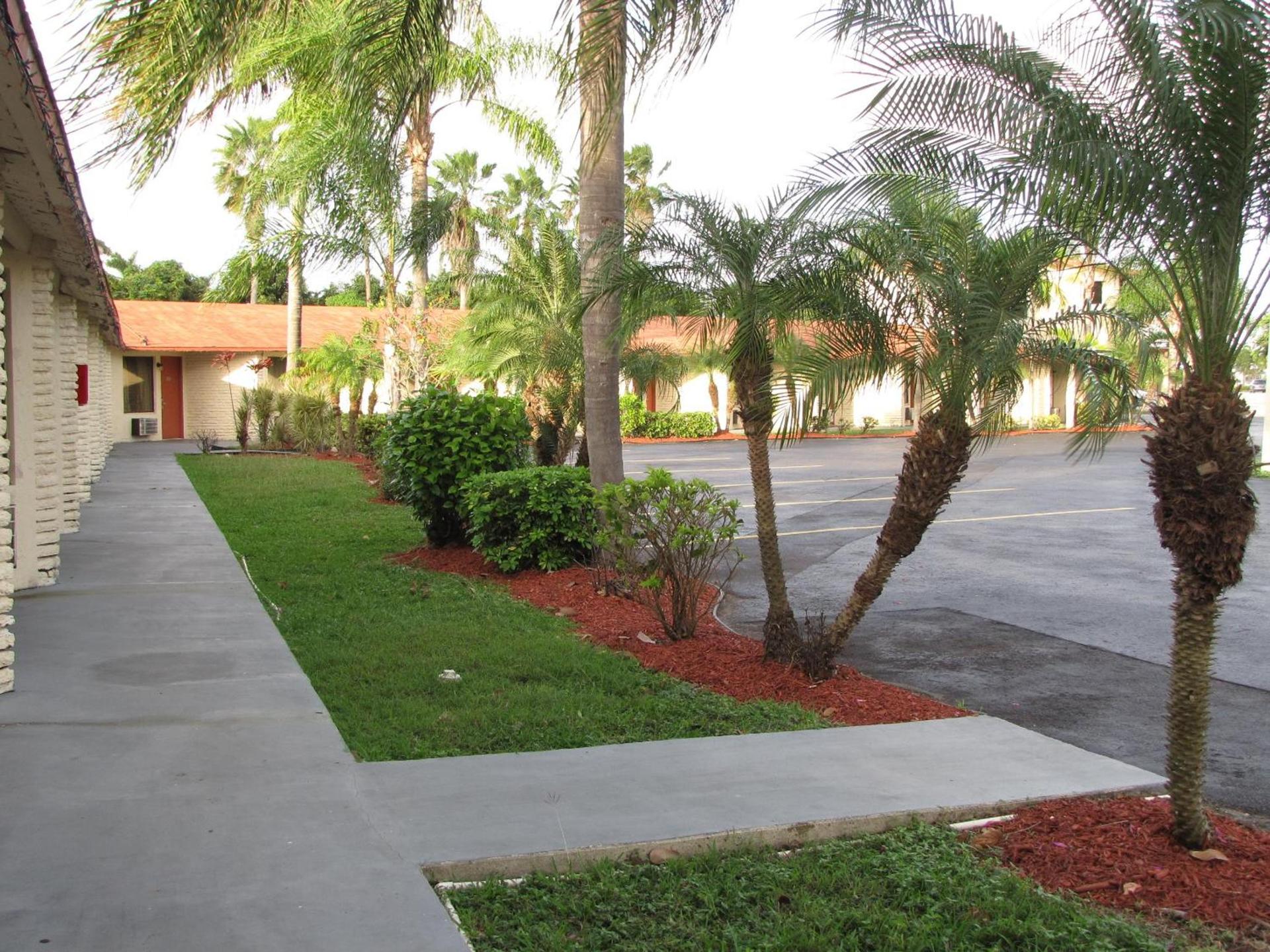A-1 Budget Motel photo 3