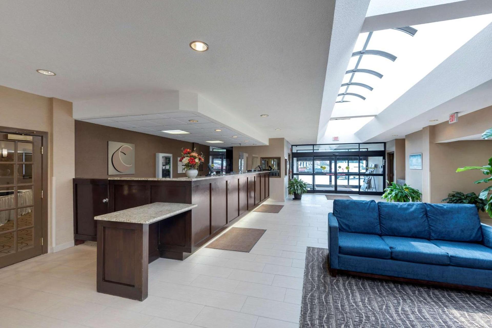 Comfort Inn The Pointe photo 6