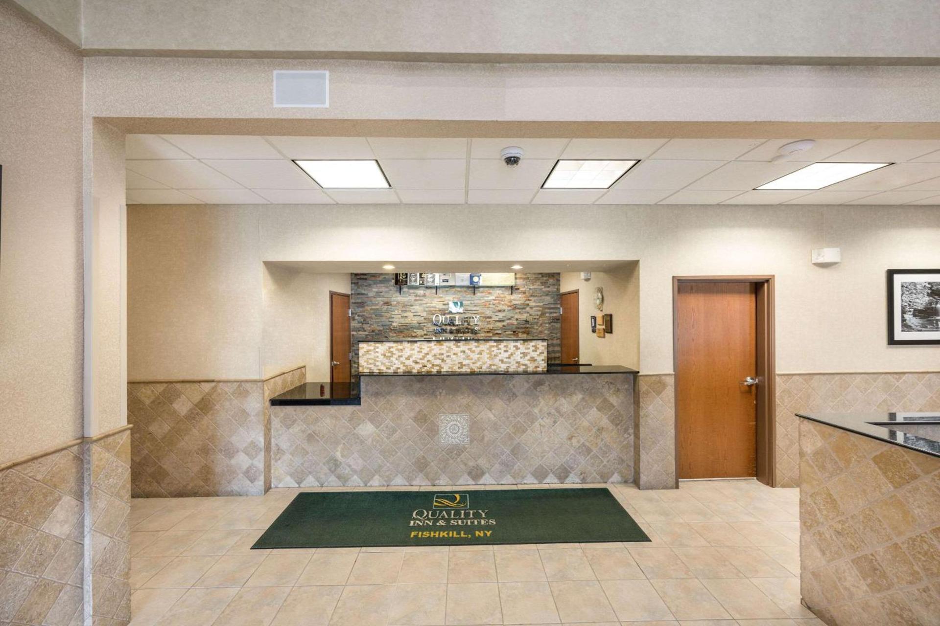 Quality Inn & Suites Fishkill South near I-84 photo 4