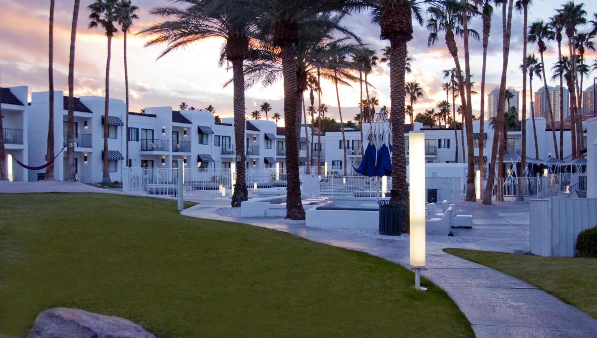 Serene Vegas Boutique Hotel Las Vegas photo 35
