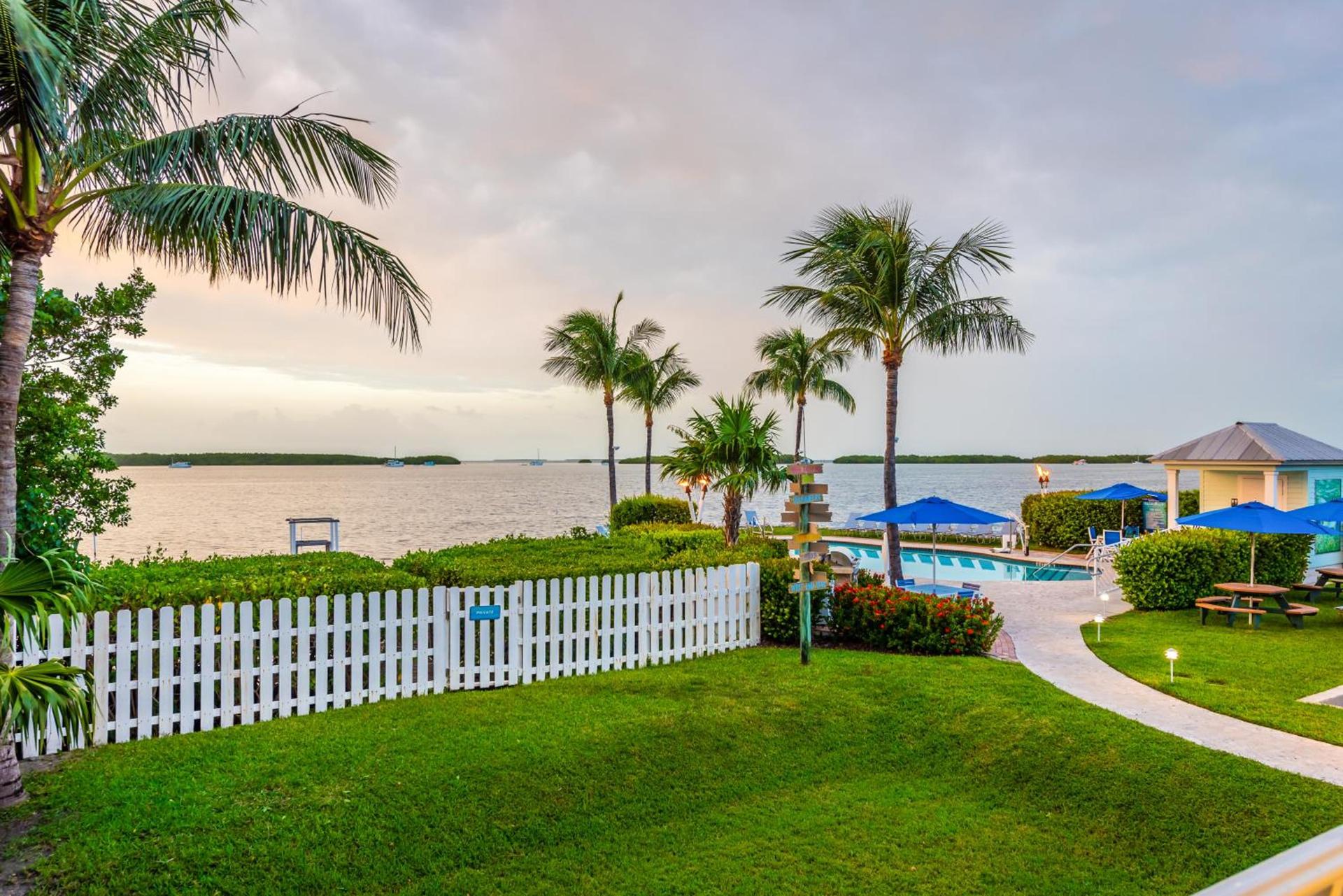 Bayside Villas by Islander Resort photo 2
