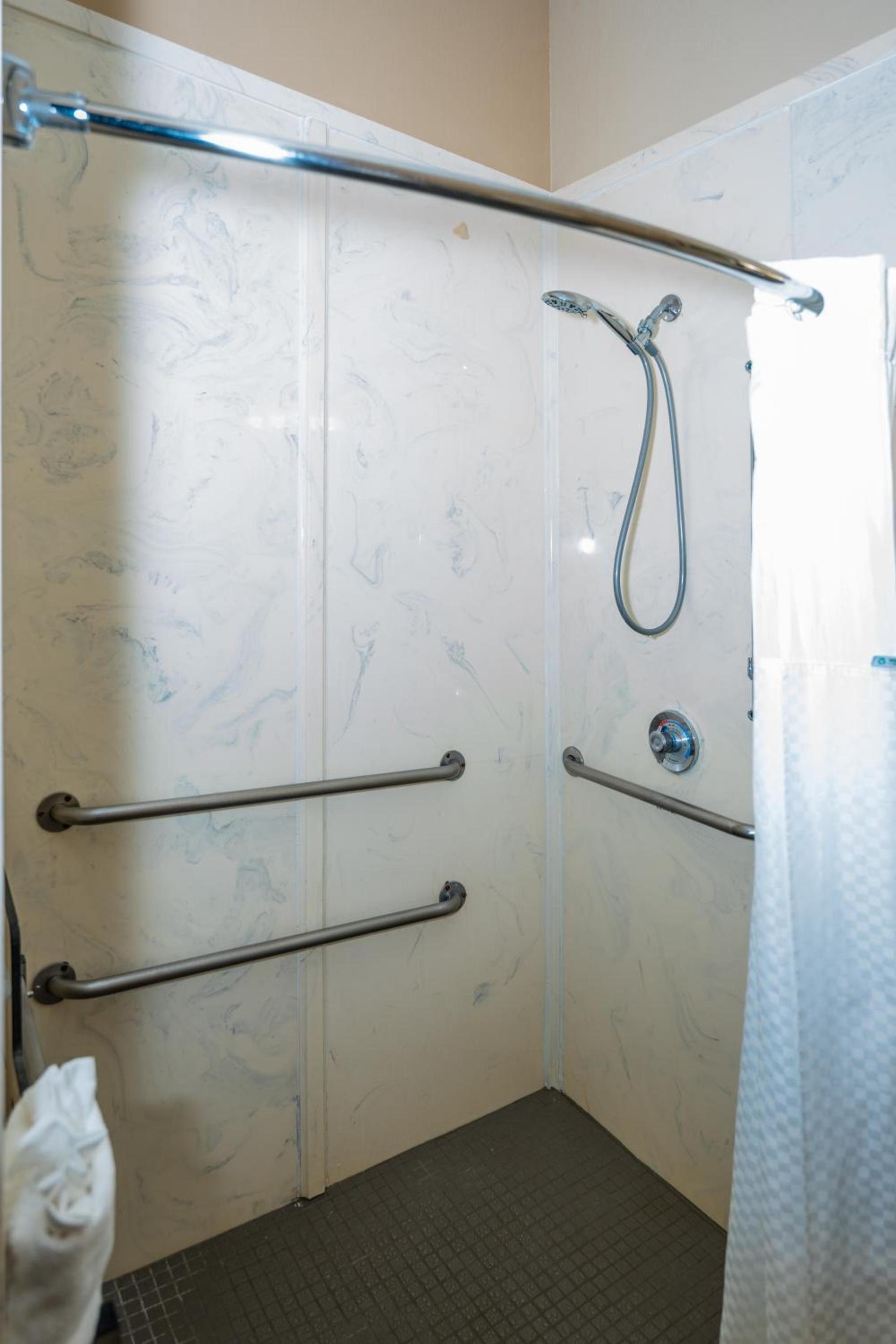 Comfort Suites Houston West at Clay Road photo 61
