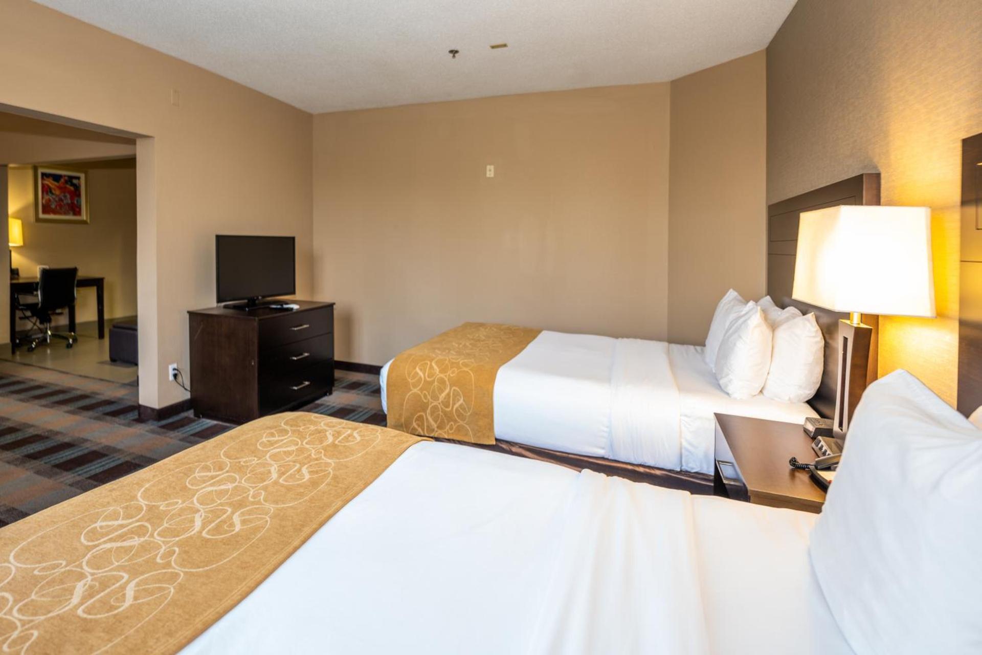 Comfort Suites Houston West at Clay Road photo 68