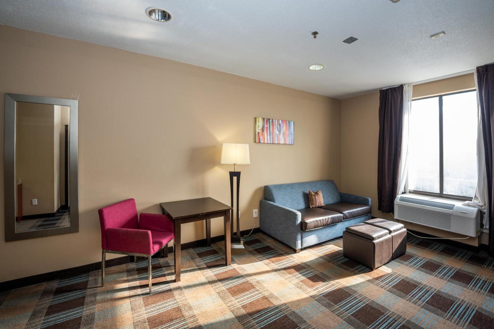 Comfort Suites Houston West at Clay Road photo 73