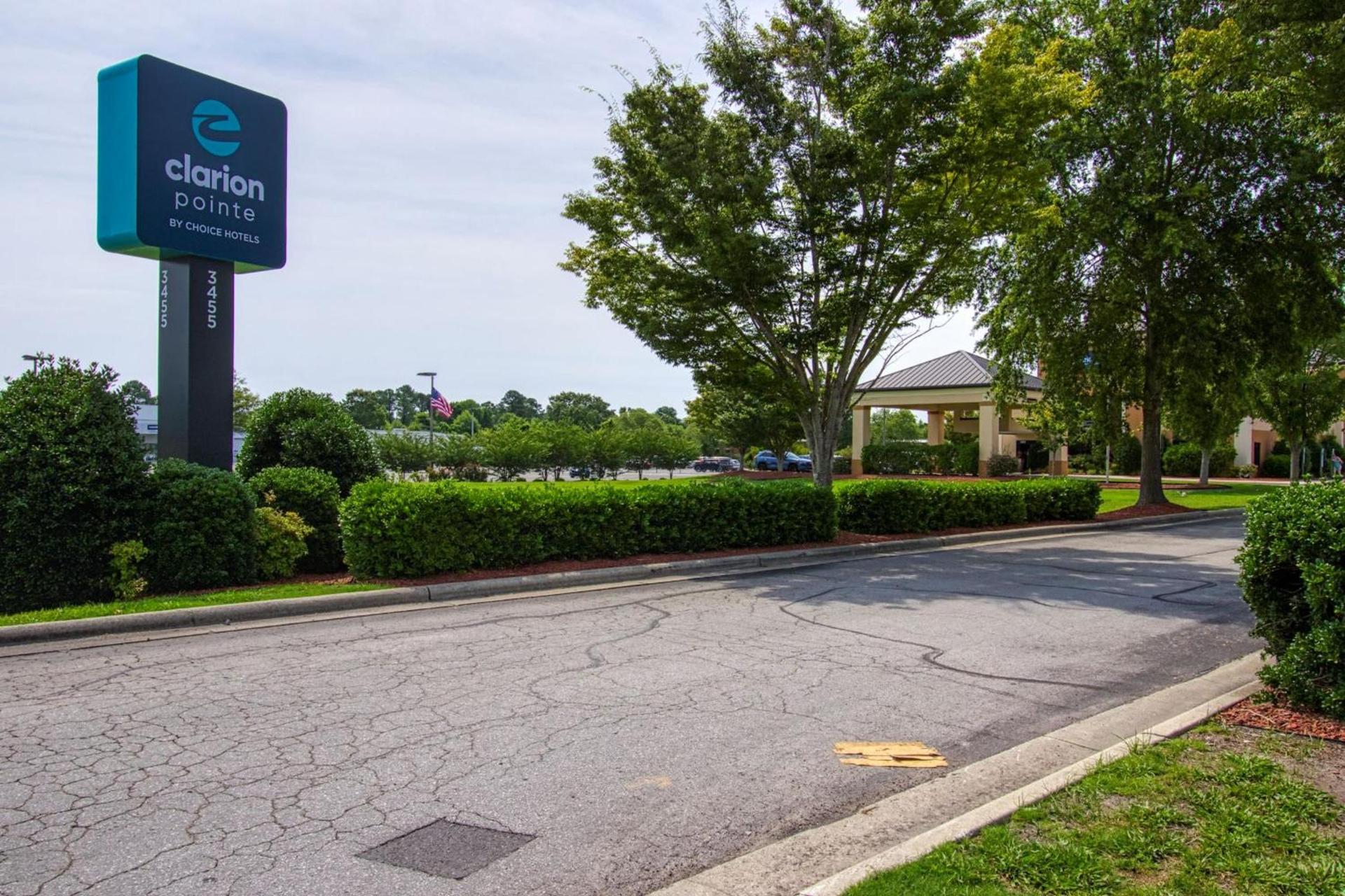 Clarion Pointe New Bern photo 30