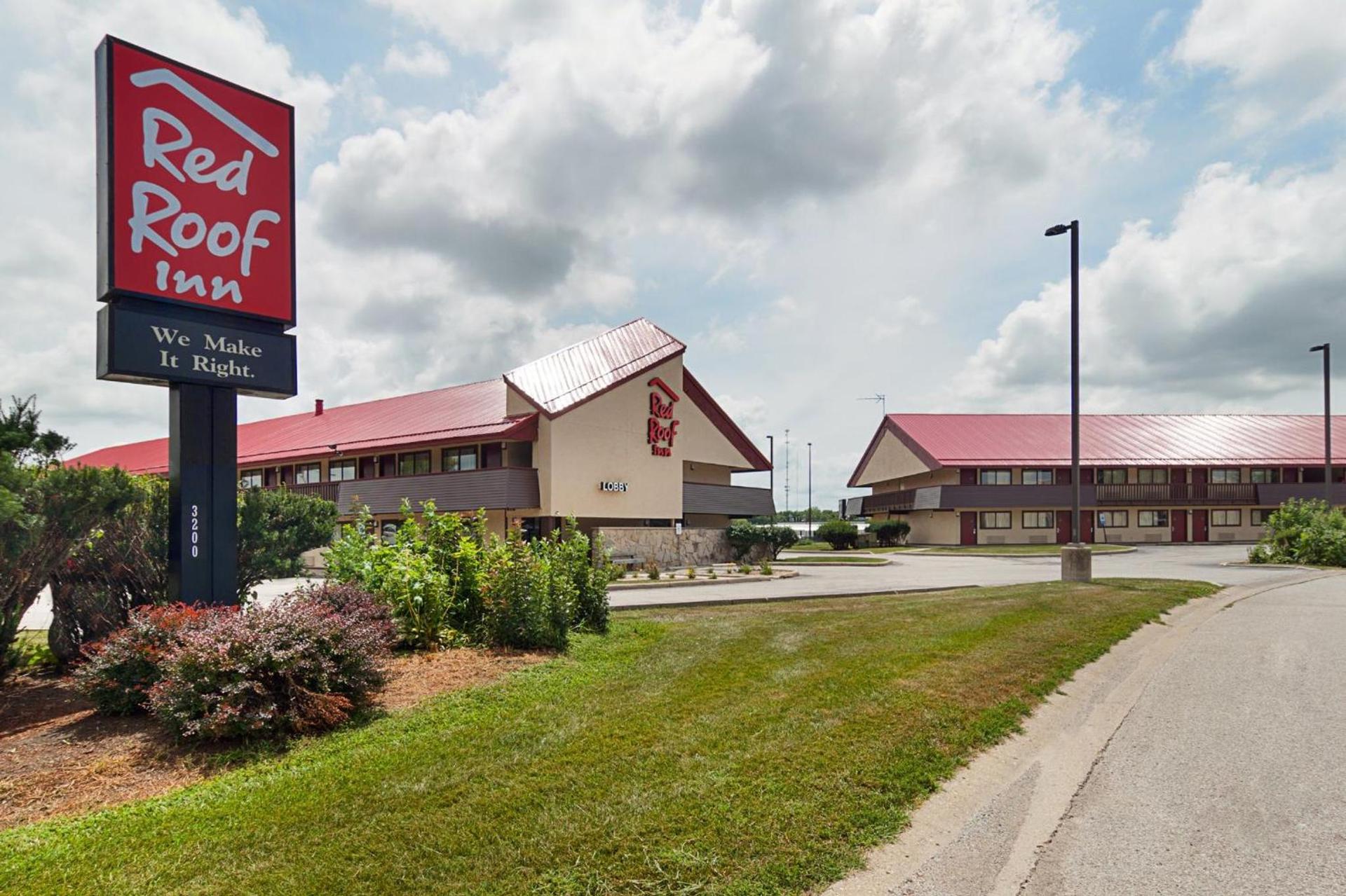 Red Roof Inn Springfield, IL photo 12