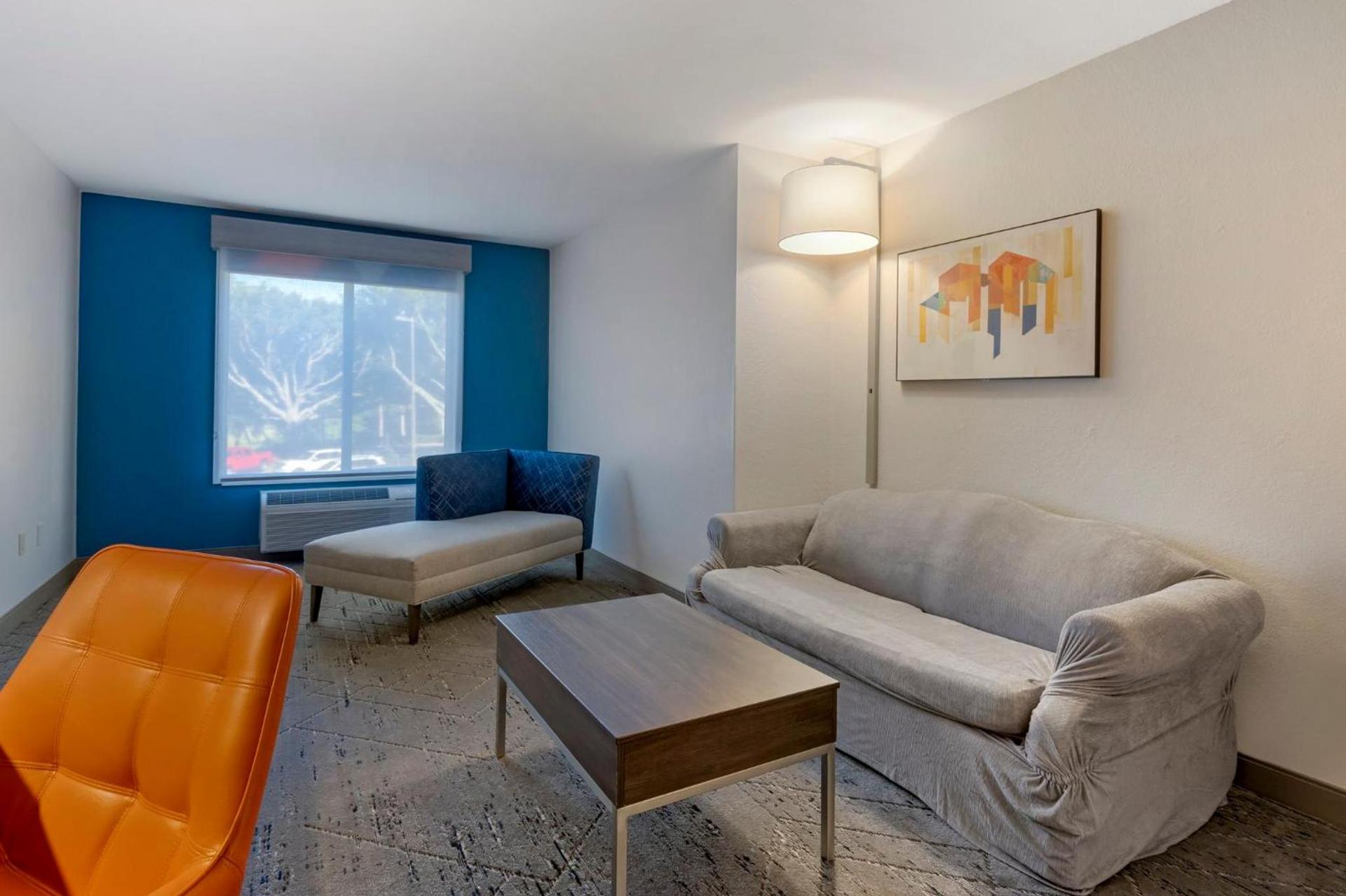 Holiday Inn Express Hotel & Suites - The Villages by IHG photo 54